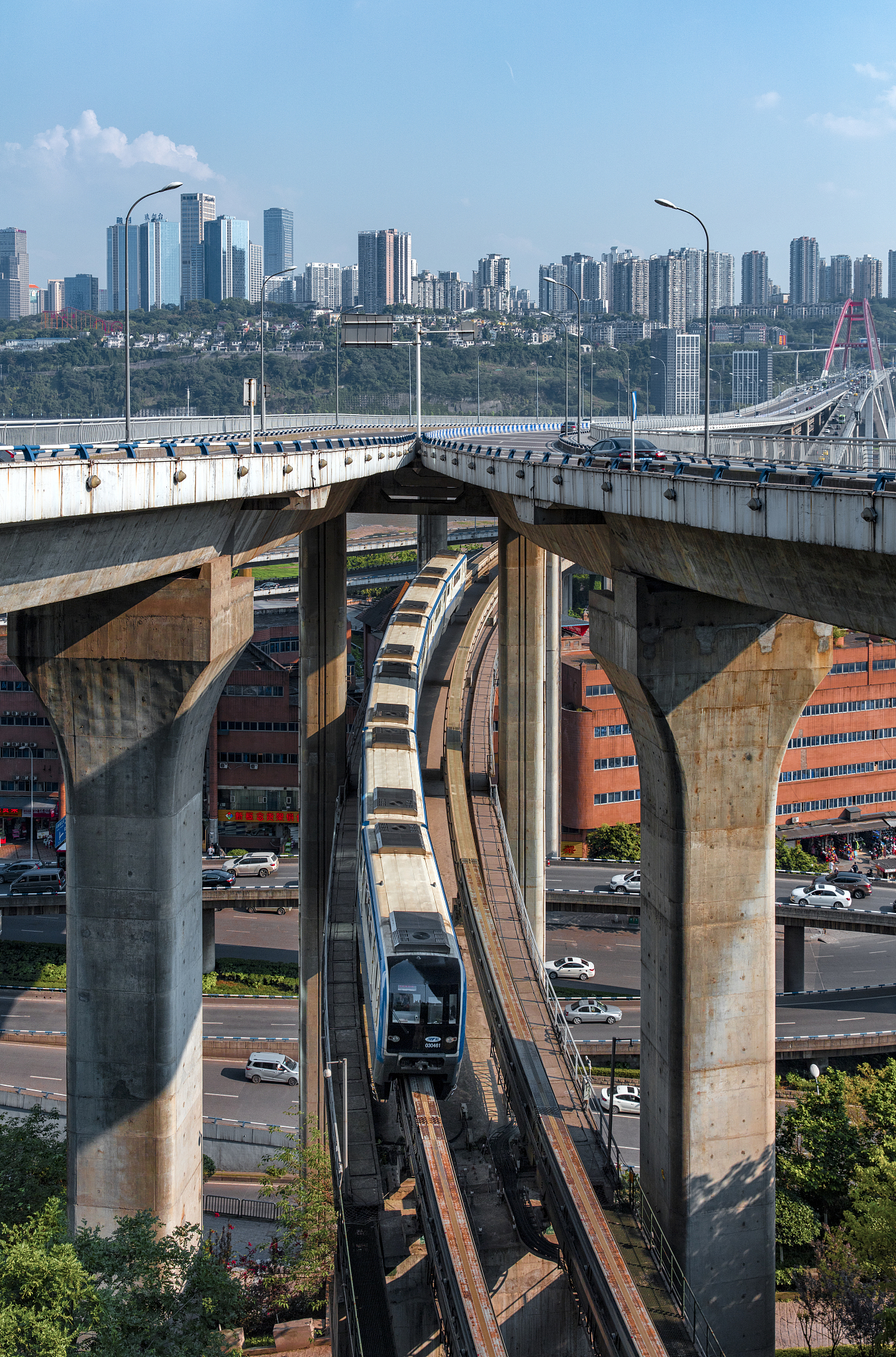 重庆轻轨职业学校招生
