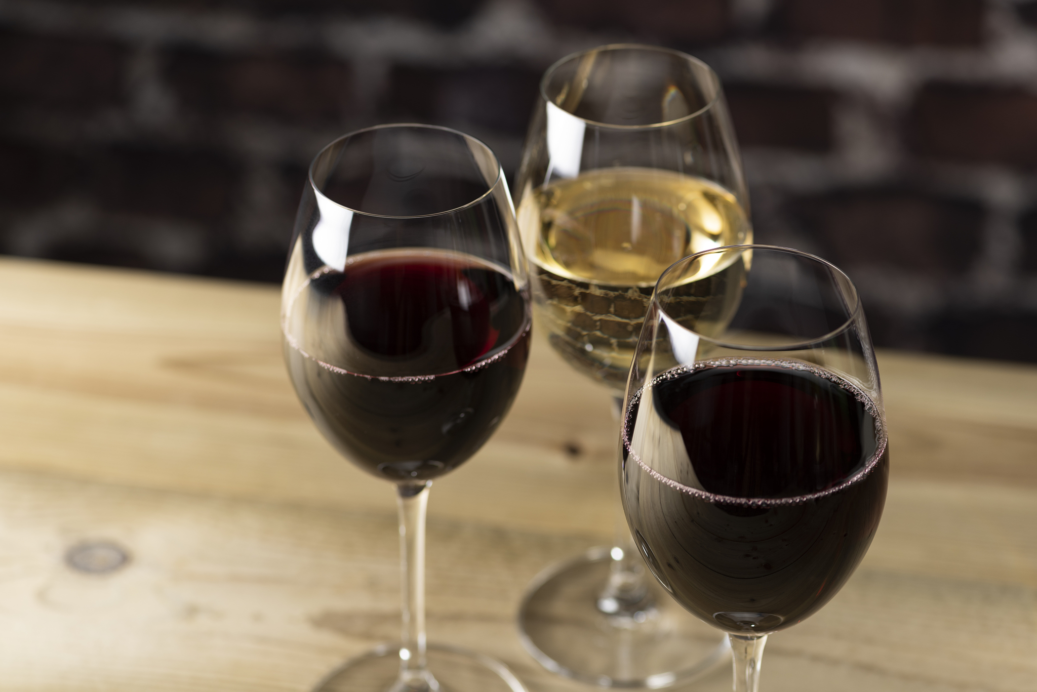 波尔多杯和勃艮第杯有什么区别？