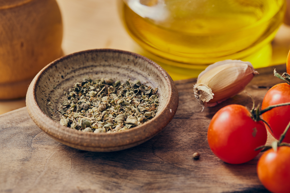 辣木籽泡水喝的功效与作用：改善消化、降血糖、减肥等