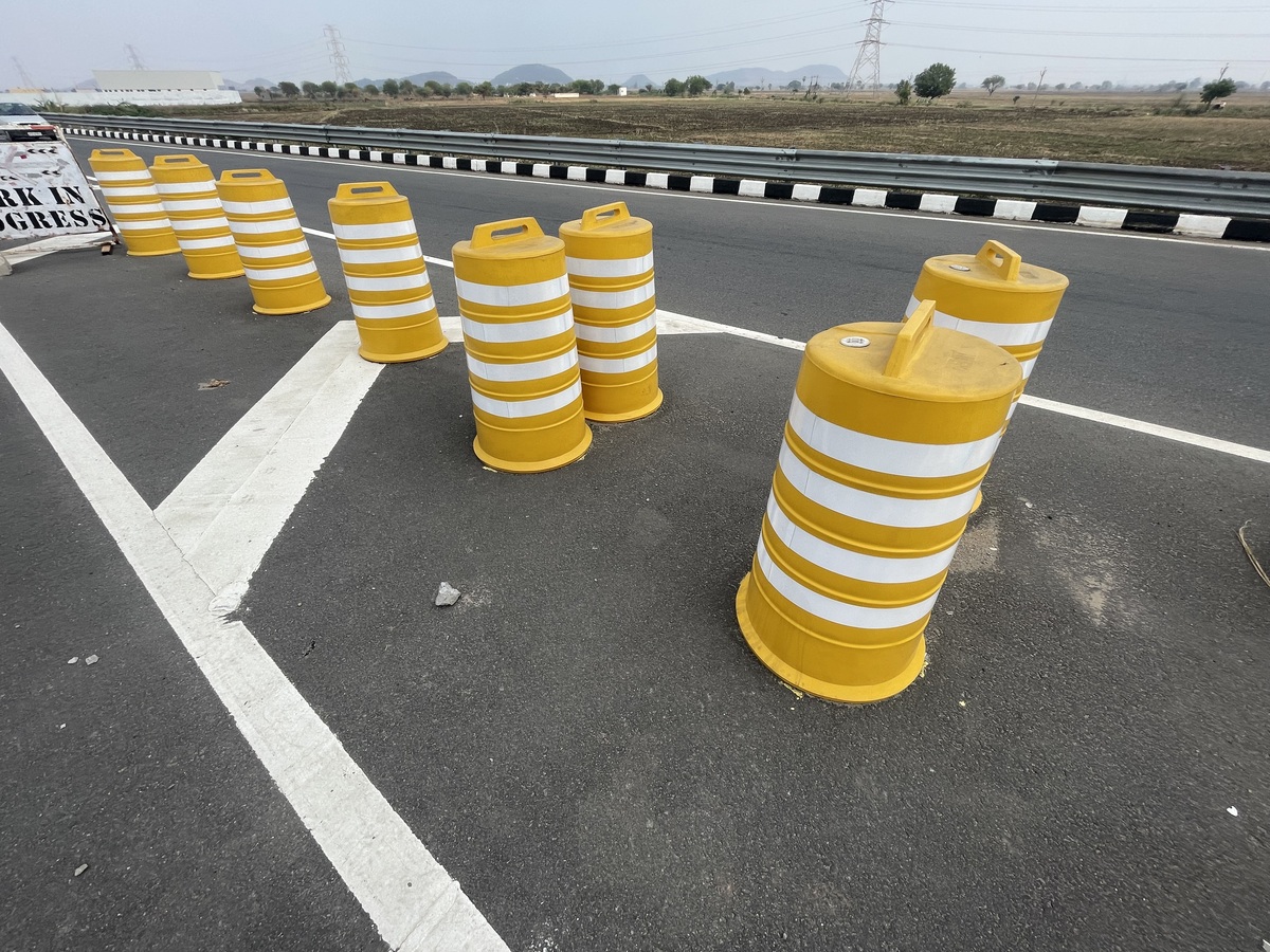 中国路障高度详解：常见类型与用途分析