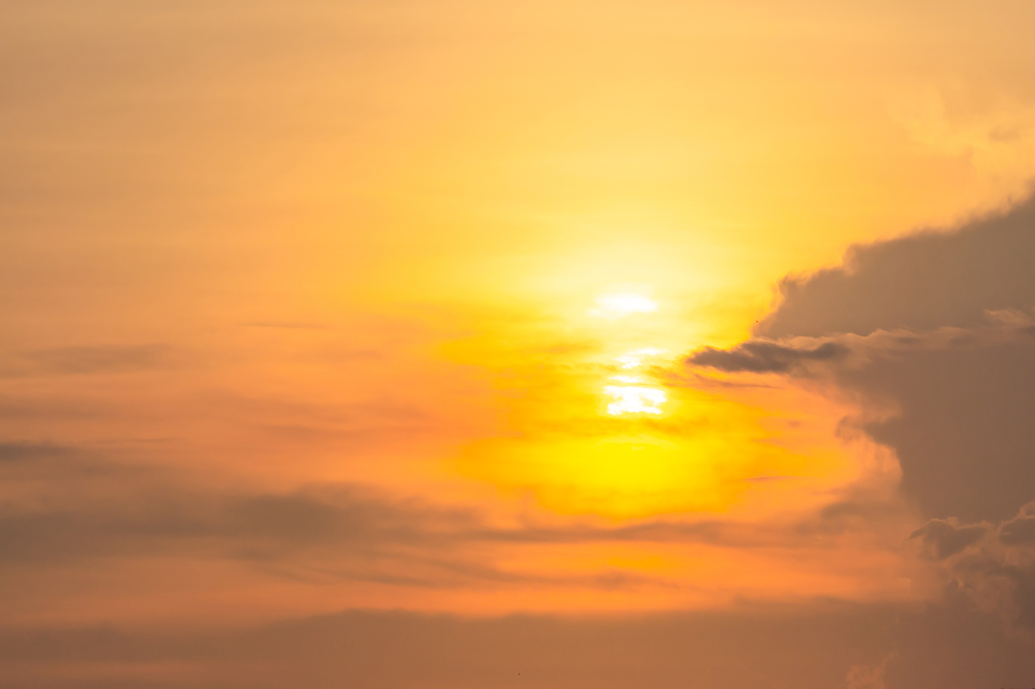 低云影响日出日落吗回答加拓展。