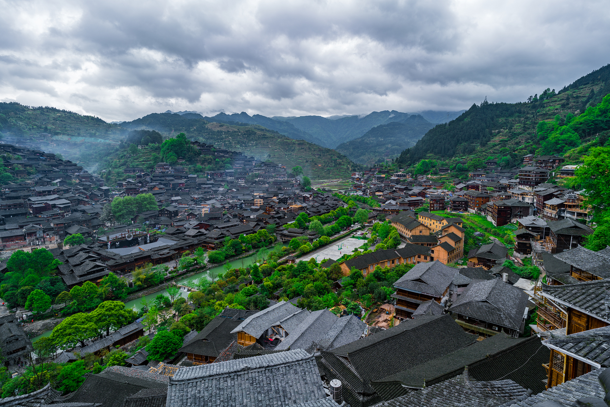 贵州旅游攻略：探秘绝美秘境，体验多彩民族风情