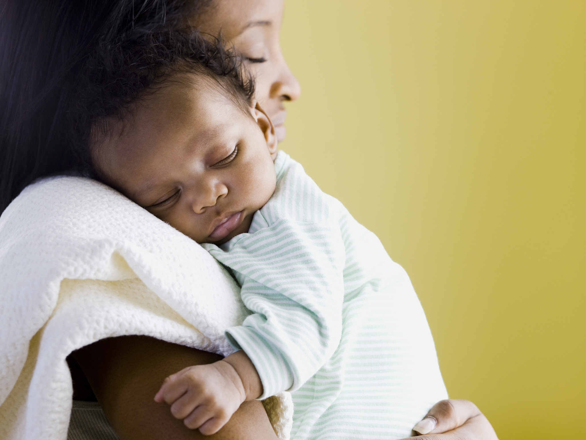 宝宝总是哭闹怎么办