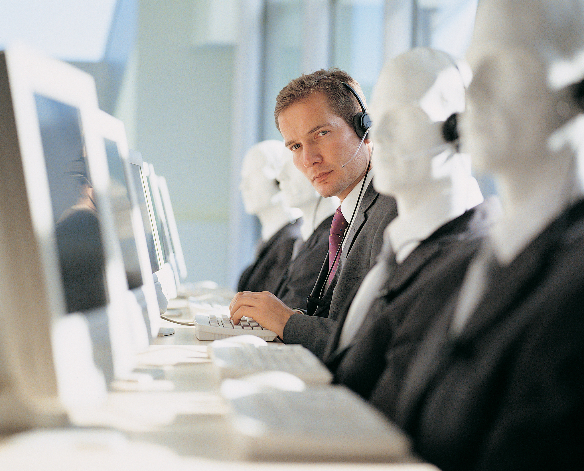 写一套一万元左右的电脑配置