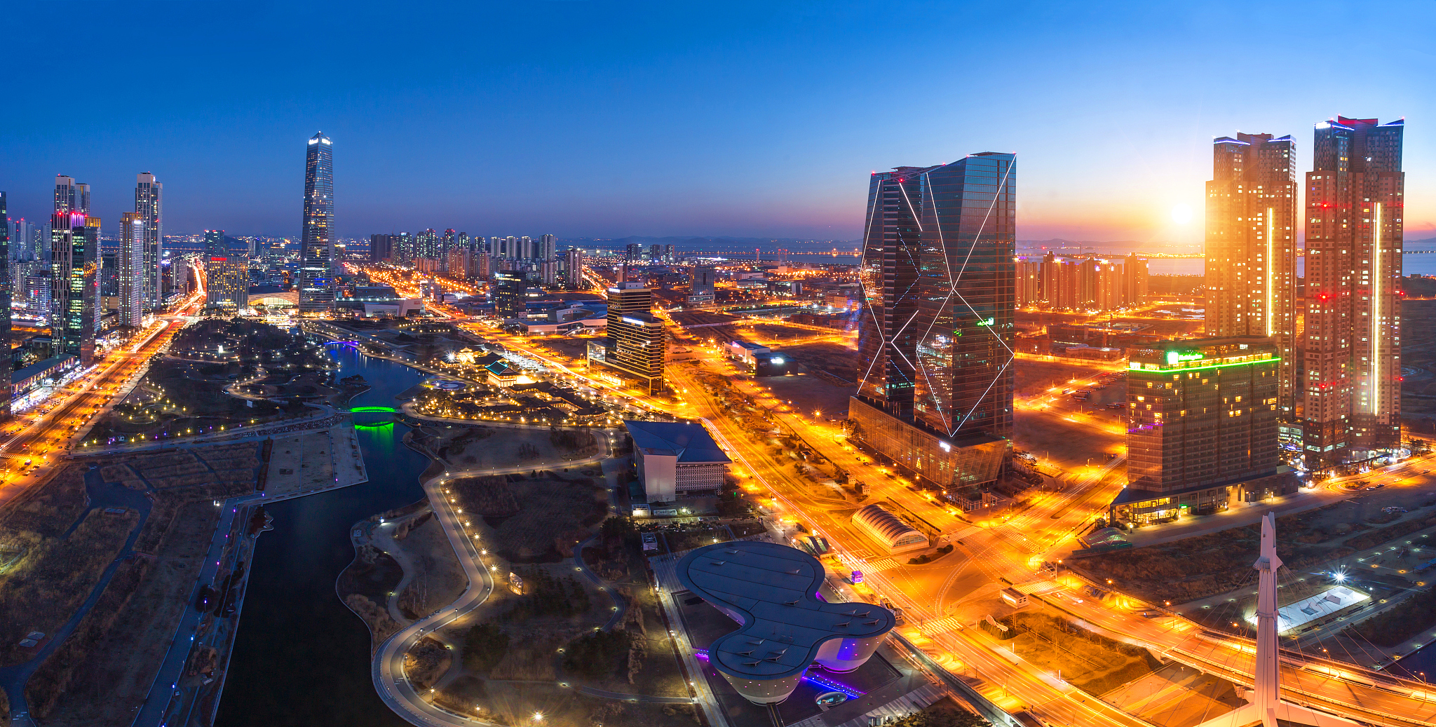 seoul city with beautiful after sunset and skyscraper, central p