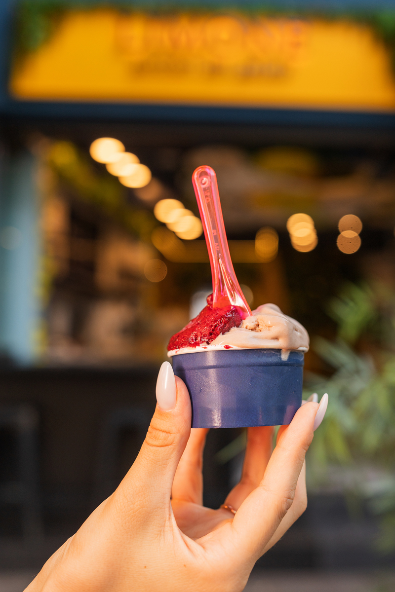 以冰淇淋或冰棒为主播主题进行单品活动脚本设计