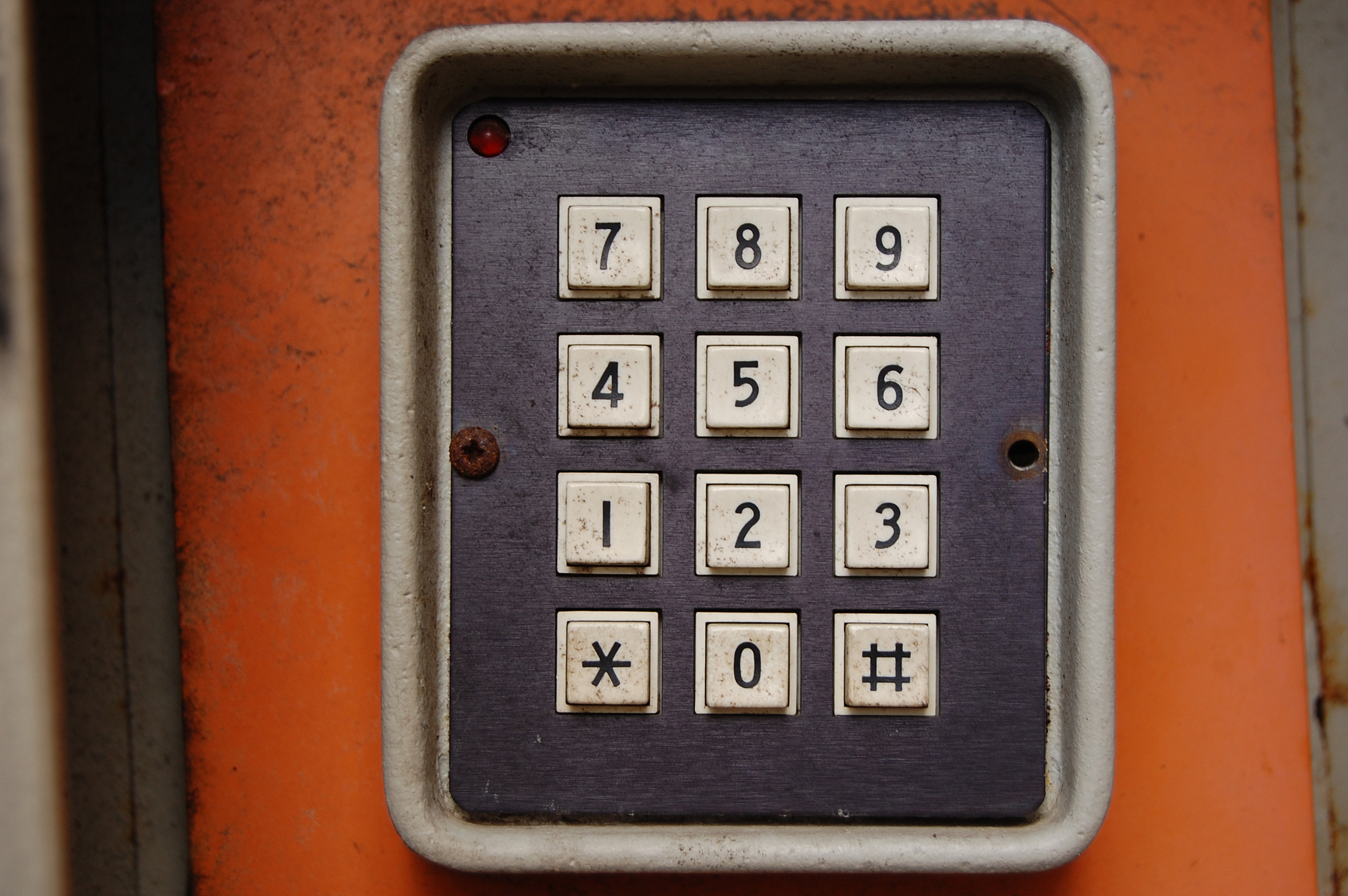 汉语数字与汉文化关系探析：历史演变、文化象征和应用