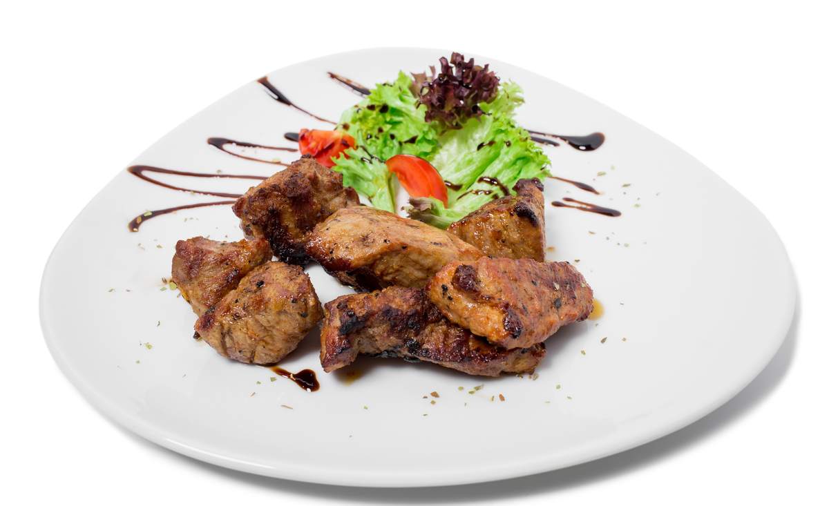 我们重点体现一品多用比如猪扒可以在家不想起早做饭半夜下班点不到外卖饿了稍微一加热几分钟就能吃上西餐一样的烤肉在比如梅肉块平常夏天热不想出去吃烧烤。在家轻松几分钟就能做出烧烤不会做的俩人轻松一串就可以平常不想吃烧烤了还能炖菜做烤肉都可以等这种 每条视频50秒左右的抖音短视频广告文案 总共写十篇