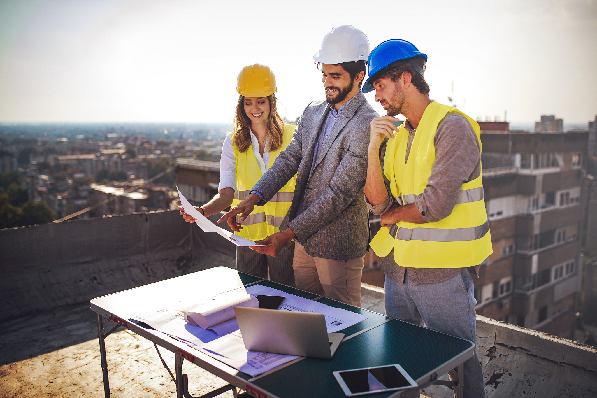 成都建筑学校土木专业就业前景分析：机遇与挑战并存