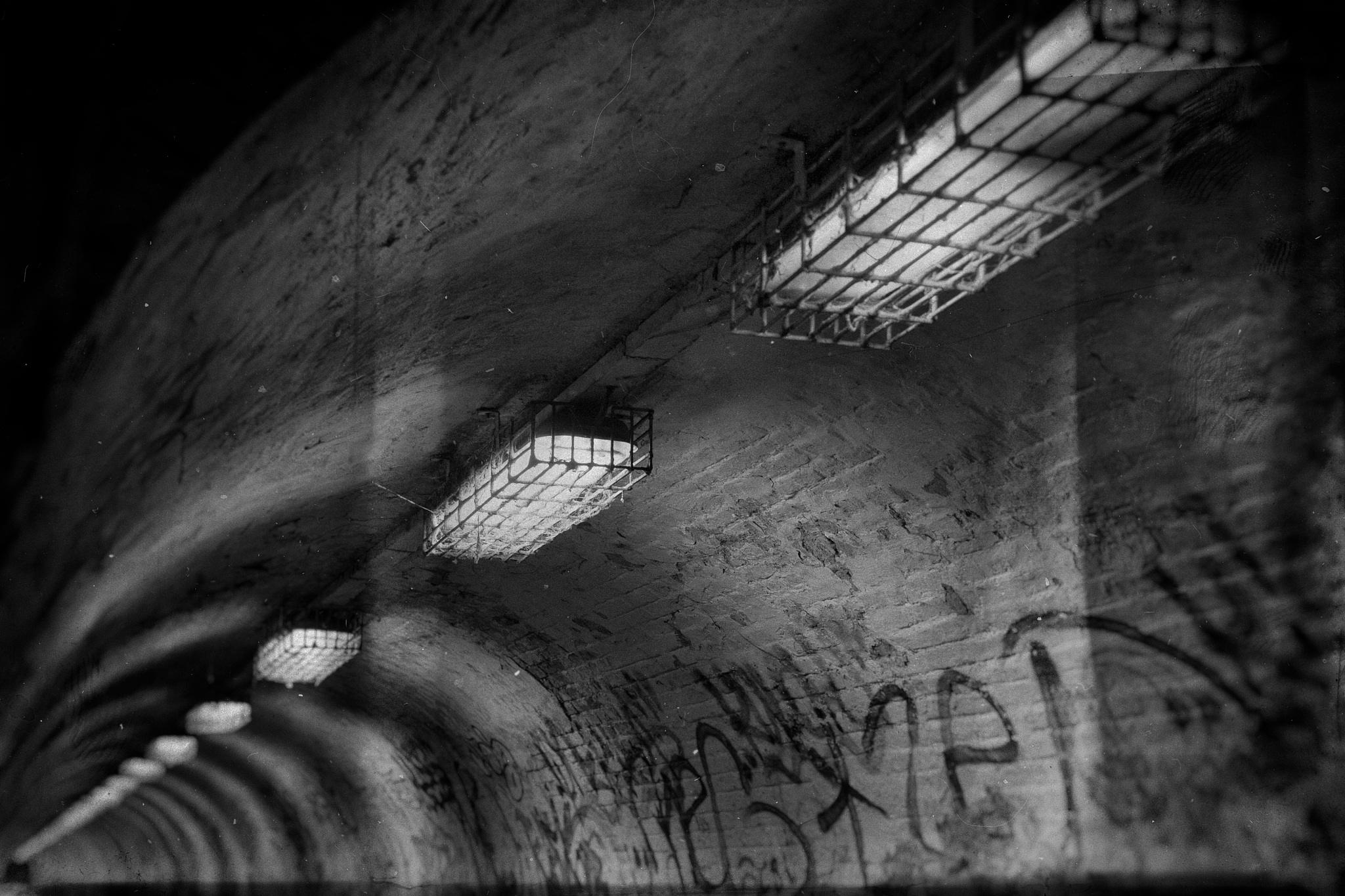 相机拍摄复古照片怎么调