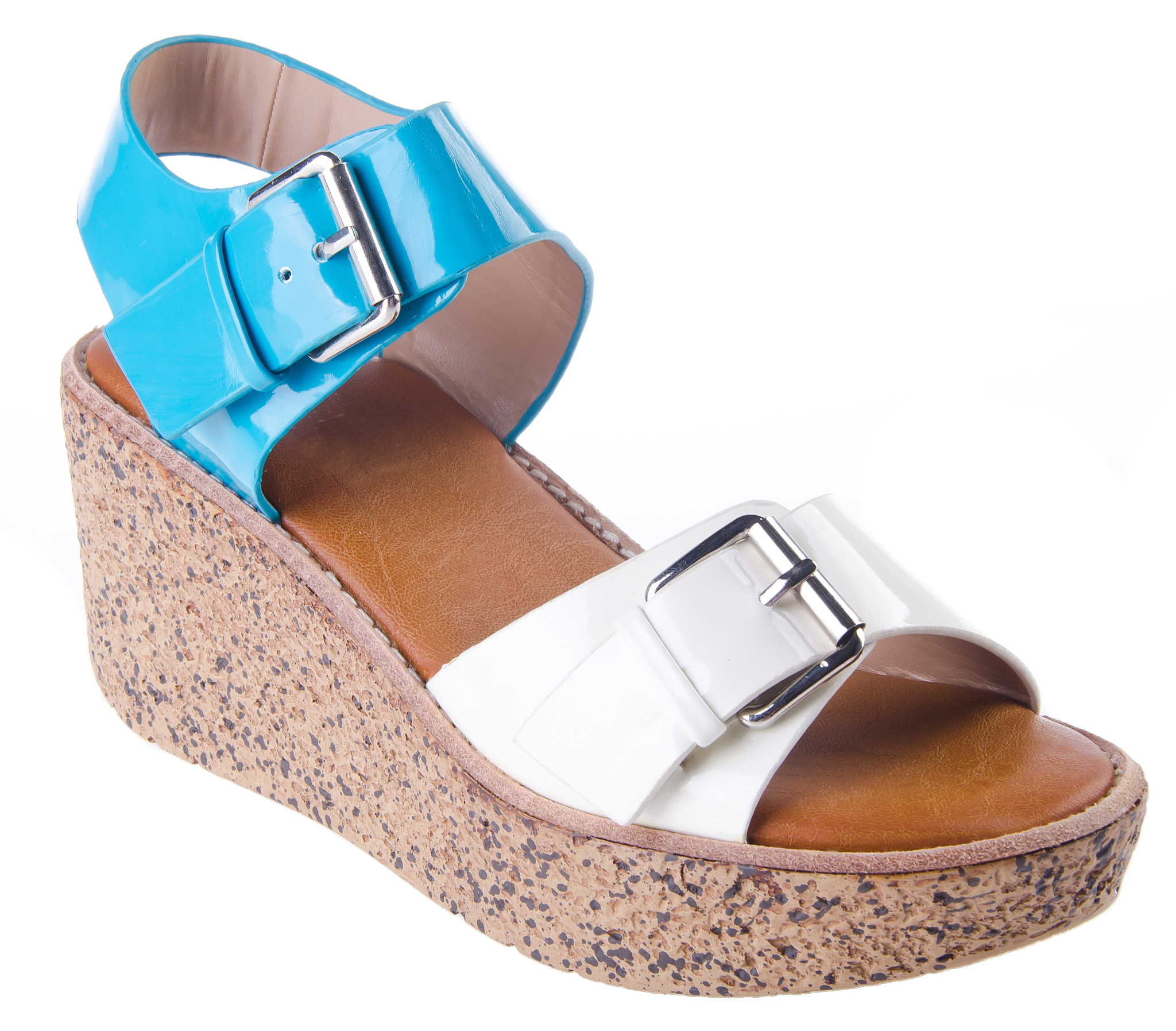 2句夸赞男士凉鞋的话