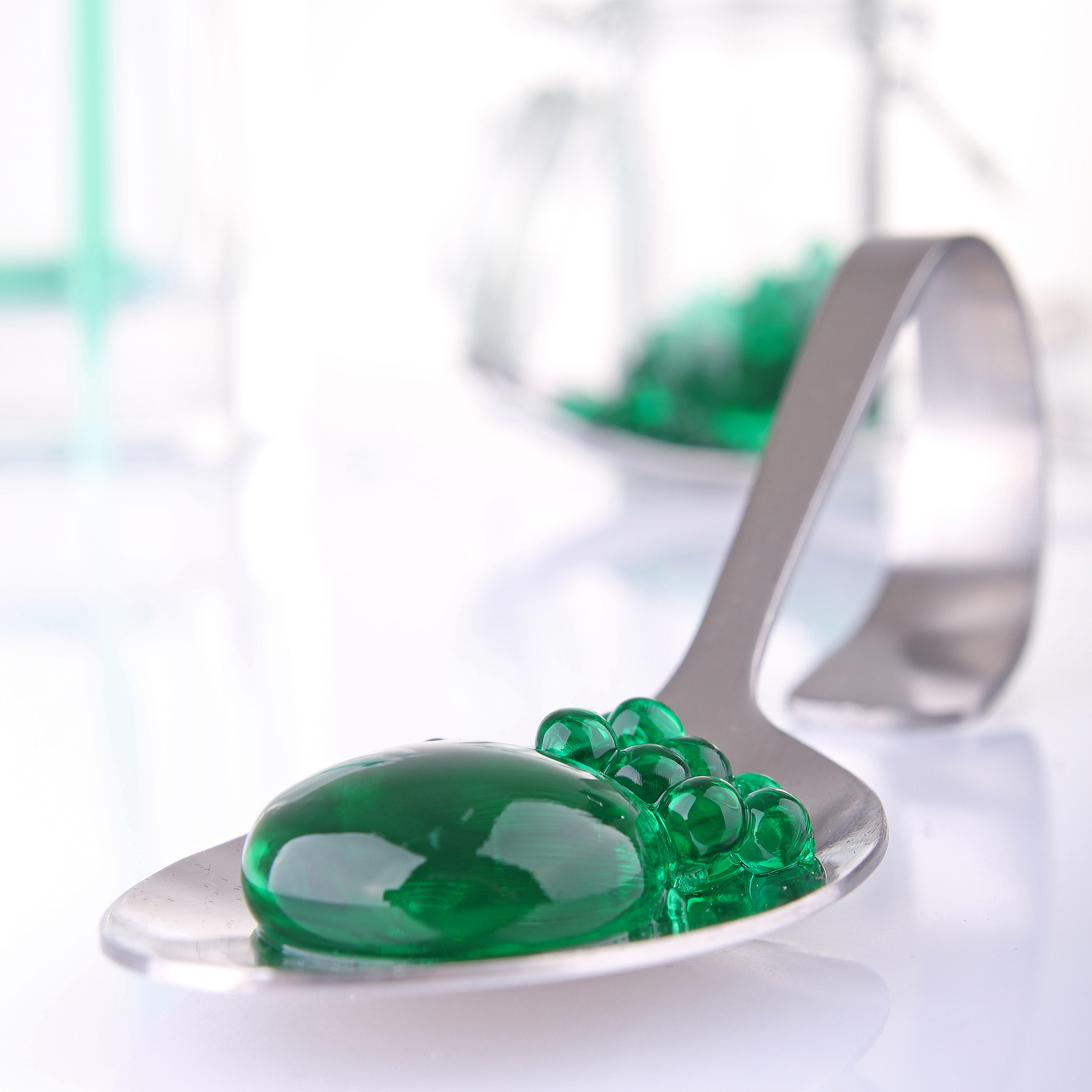 mint caviar, molecular cuisine