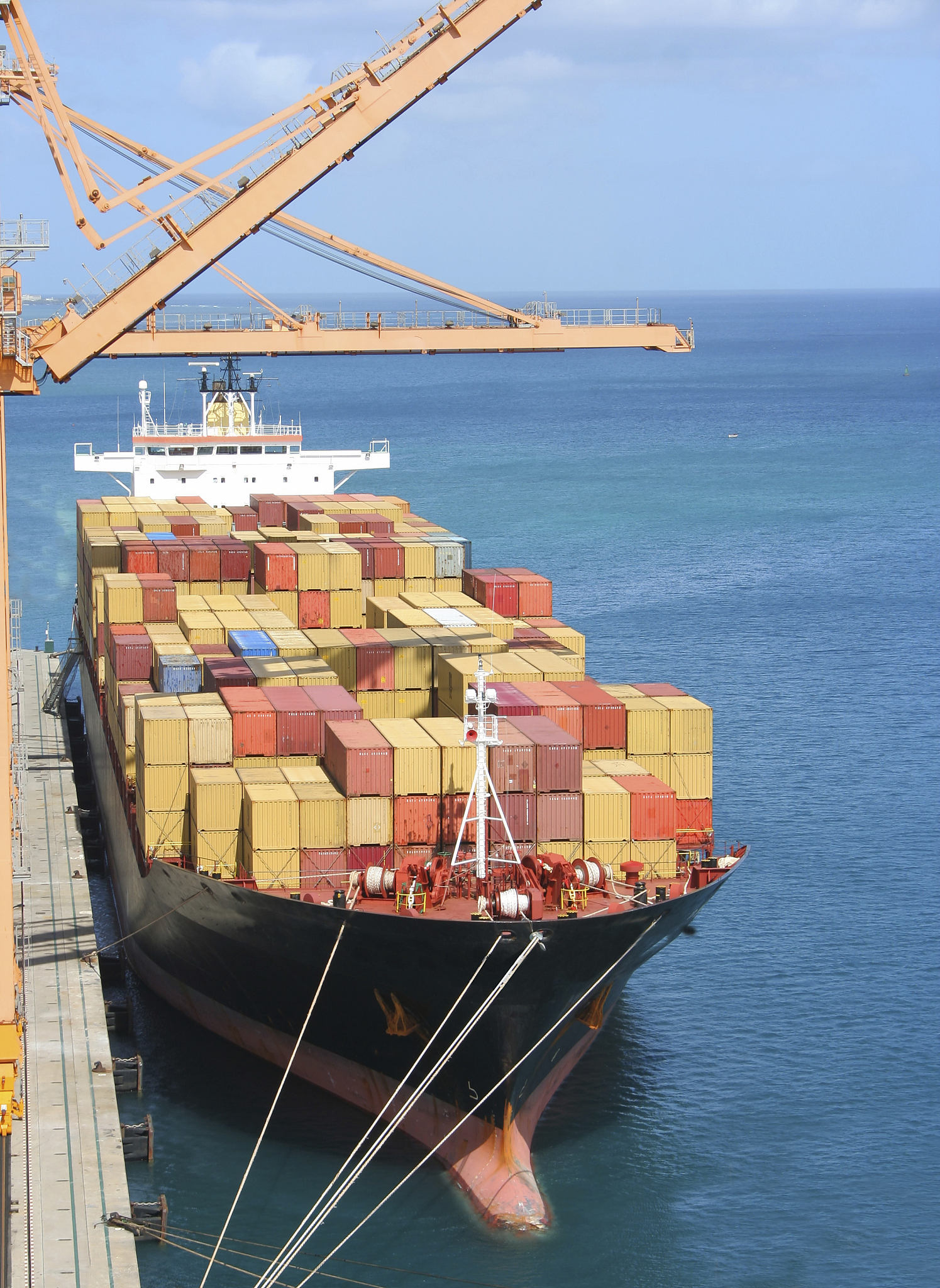 The discharging was completed at 1610hrs on July 8 and cargo quantity delivered was sufficient compared with the BL figure according to the terminalThe vessel sailed off Huanghua port smoothly a