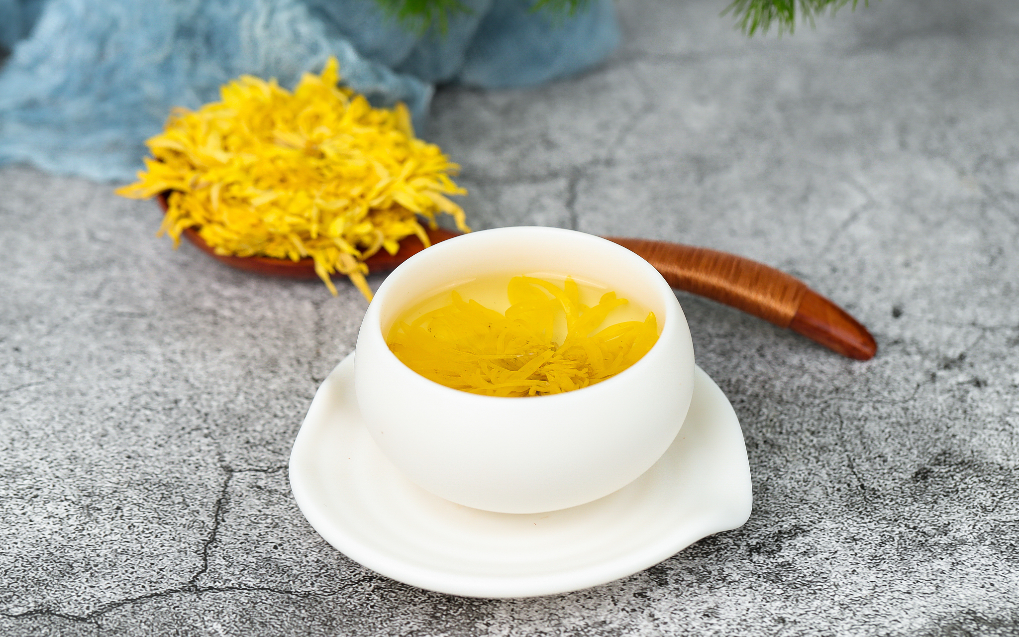 写一篇关于枸杞菊花茶的带货视频脚本