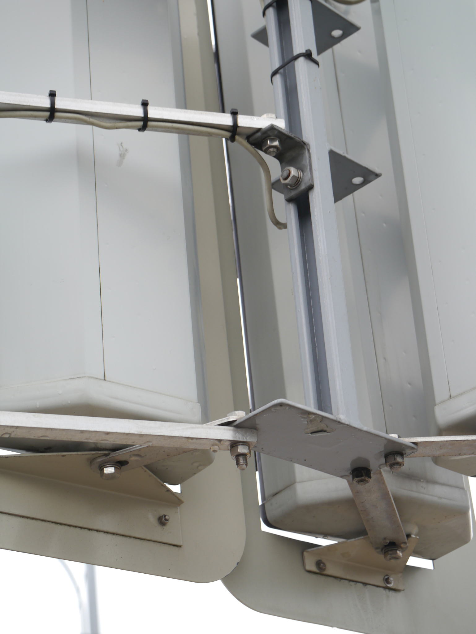 支架选择指南：7个关键细节助您找到完美支撑