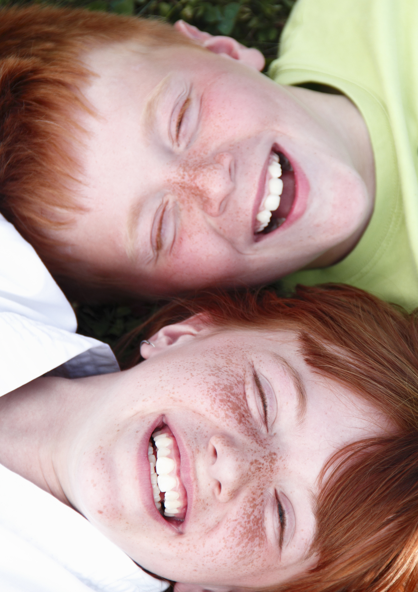 亲吻技巧：如何避免嘴巴碰到女生牙齿？