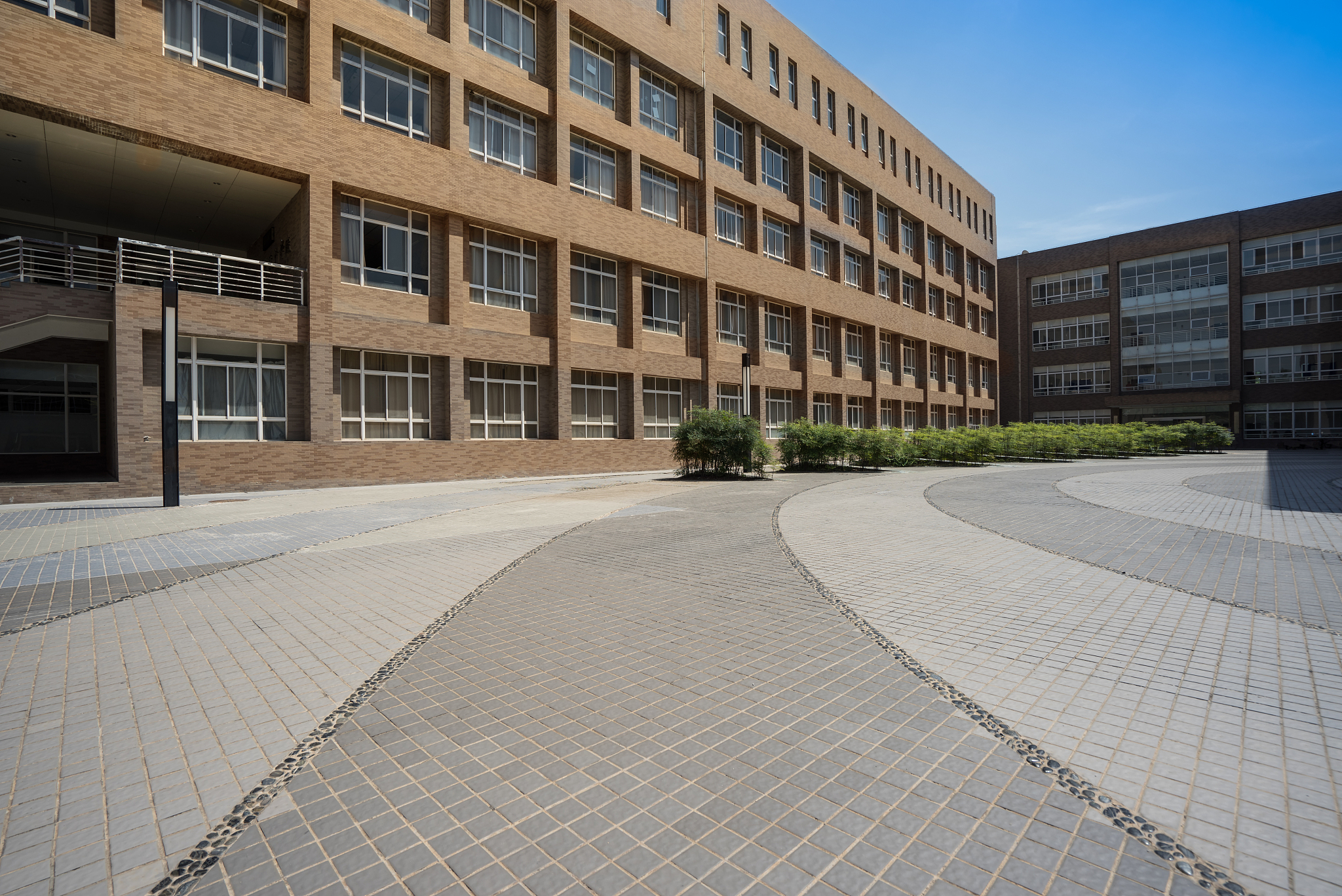 天津市中华职业中等专业学校怎么样？环境如何？