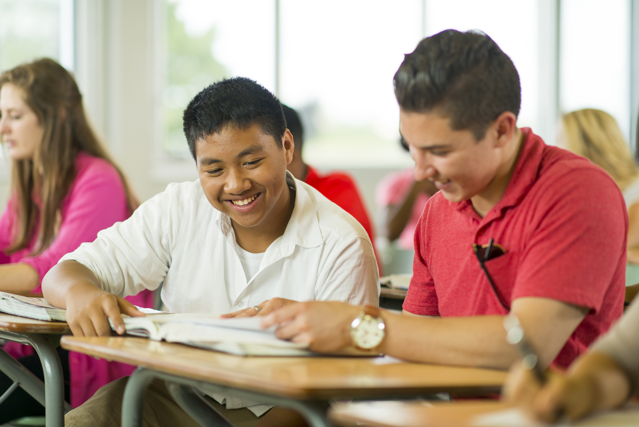 苏州丝绸中等专业学校2023年招生电话 - 报名条件、入学流程一览