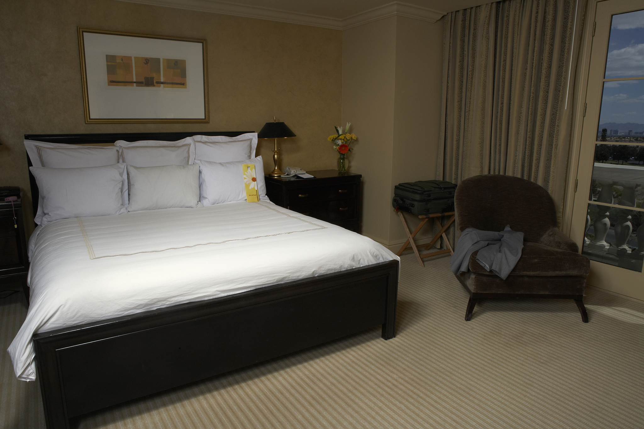 VIP Waiting Room in English - How to Say It