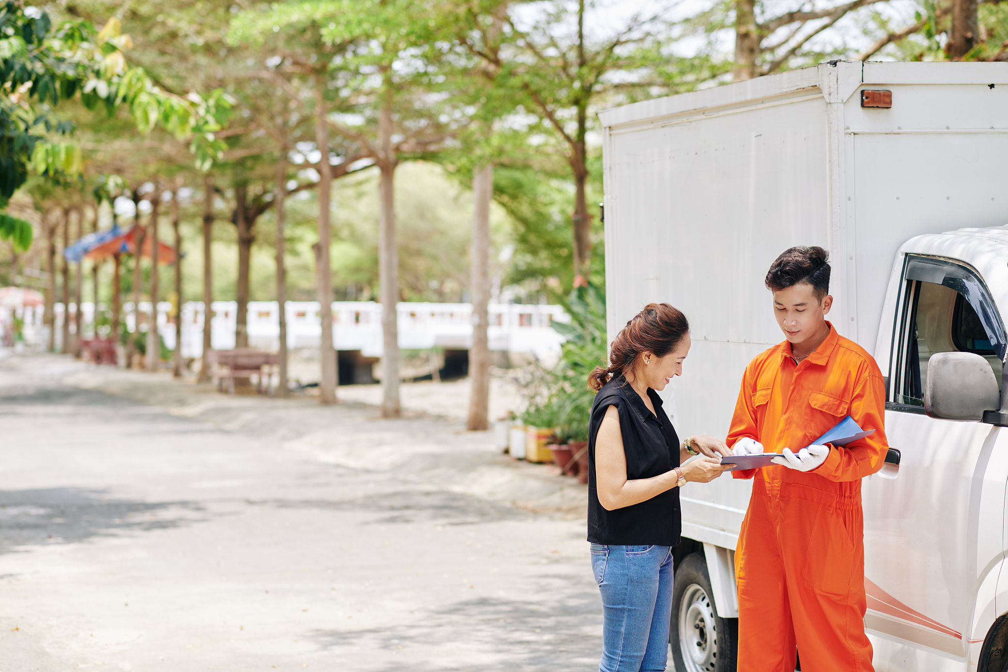 湛江市寸金中等专业学校2022年招生简章 - 培养高素质人才，成就未来梦想