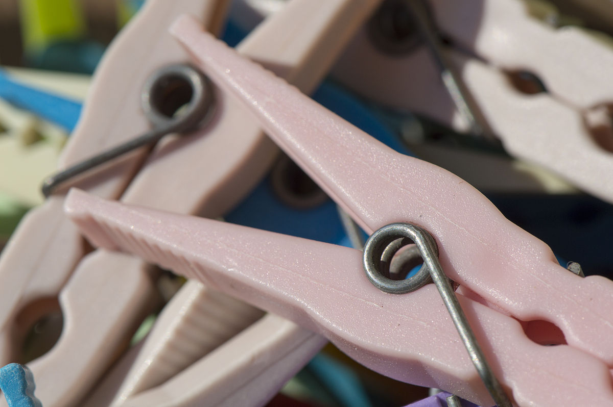 像这种卡扣类的小发明不涉及那种机械发明化工类那种就一个大学生的发明计划