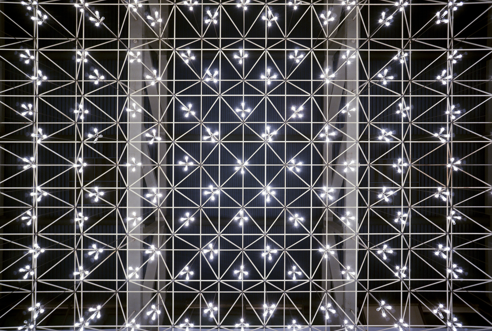 贵州现代经济学校2023招生专业及就业前景：计算机与平面设计专业优势解析