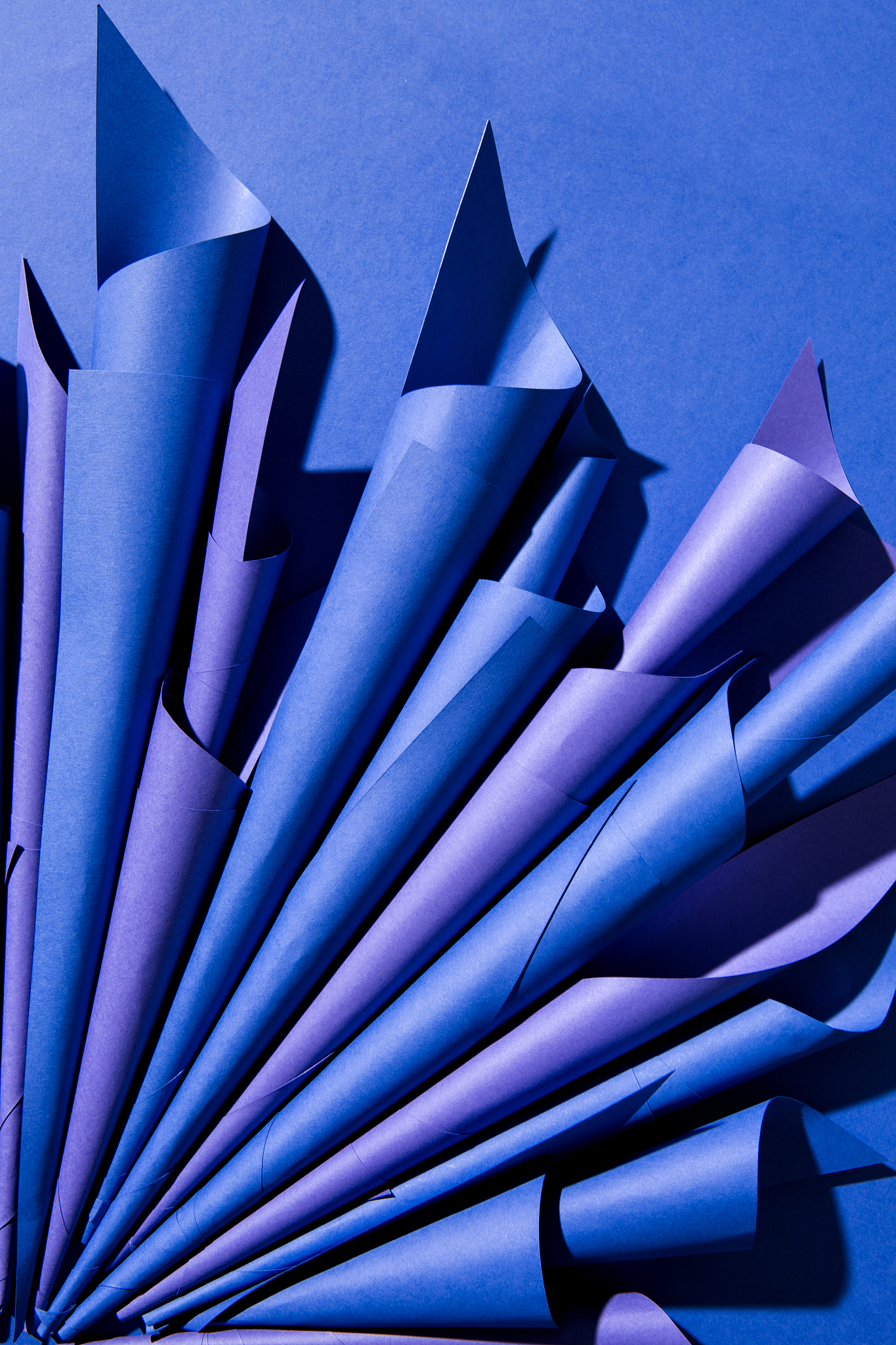 双色纸的创意玩法：一面浅蓝一面深蓝，折纸、手工、艺术样样行！