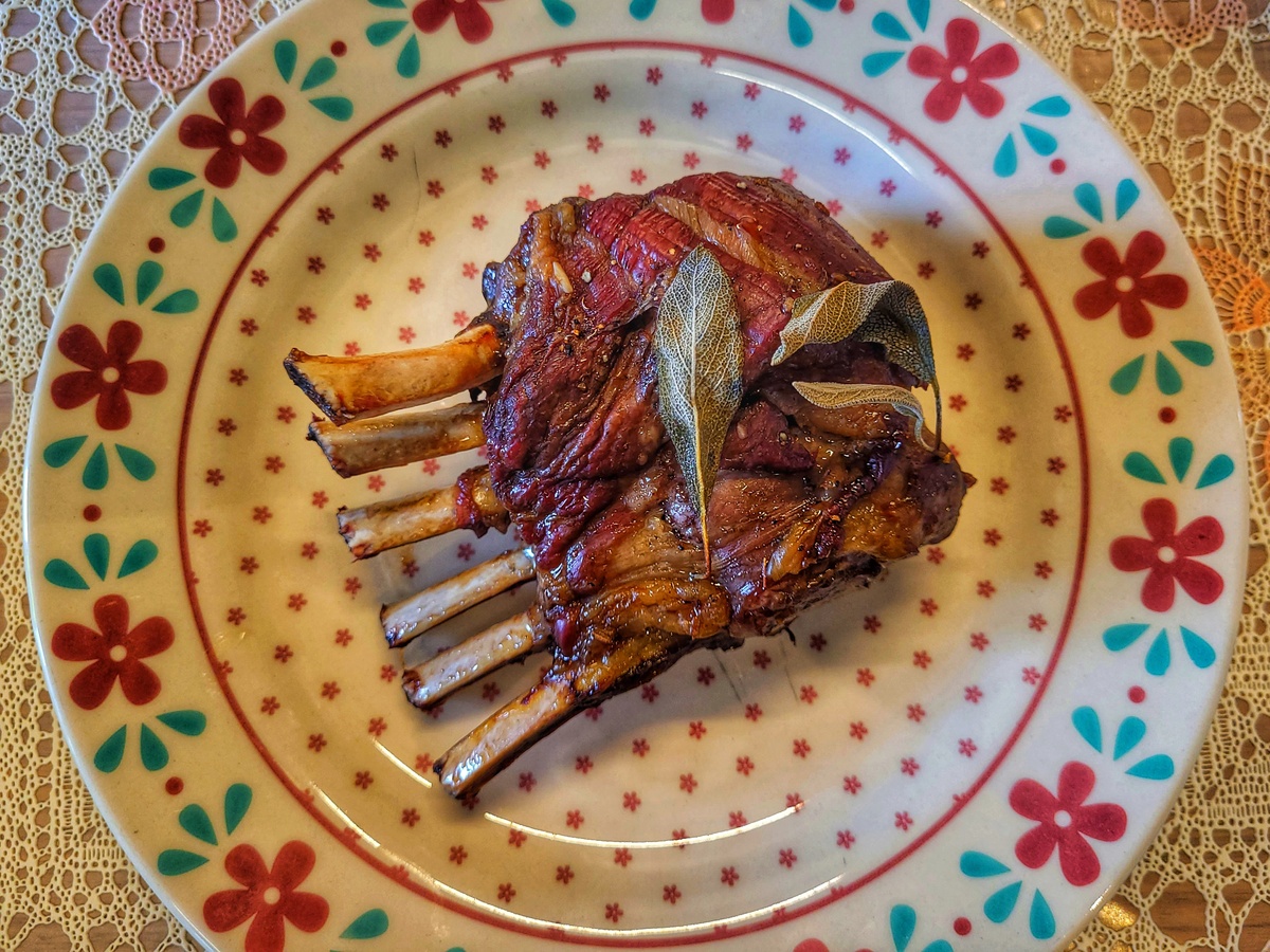 空气炸锅烤羊排：简单美味的食谱