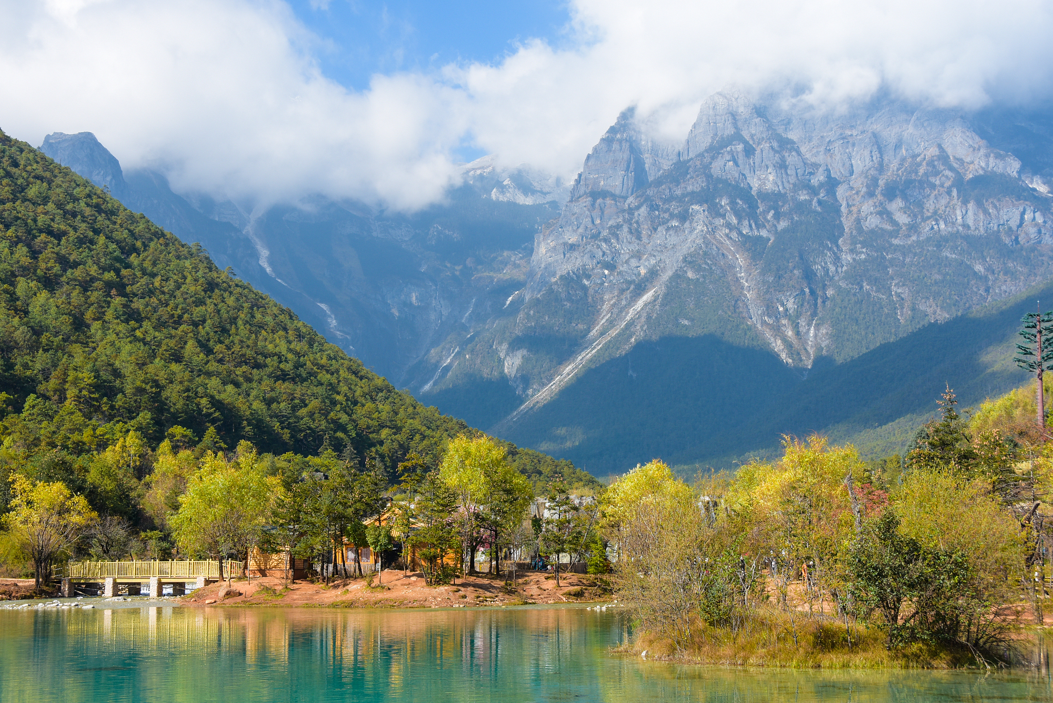 玉龙雪山在云南哪里个城市