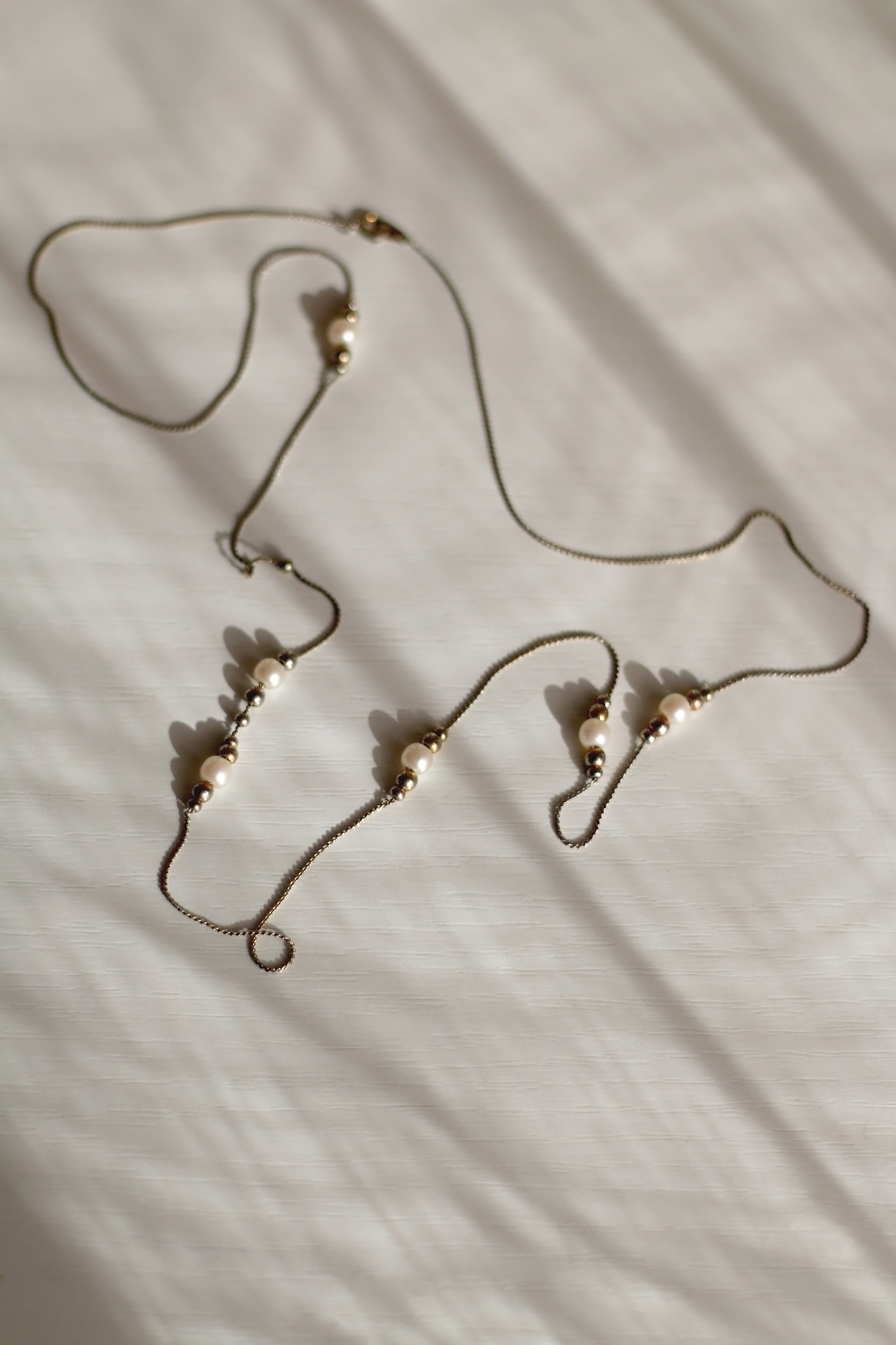 饰品设计师集合店：探索独特个性饰品