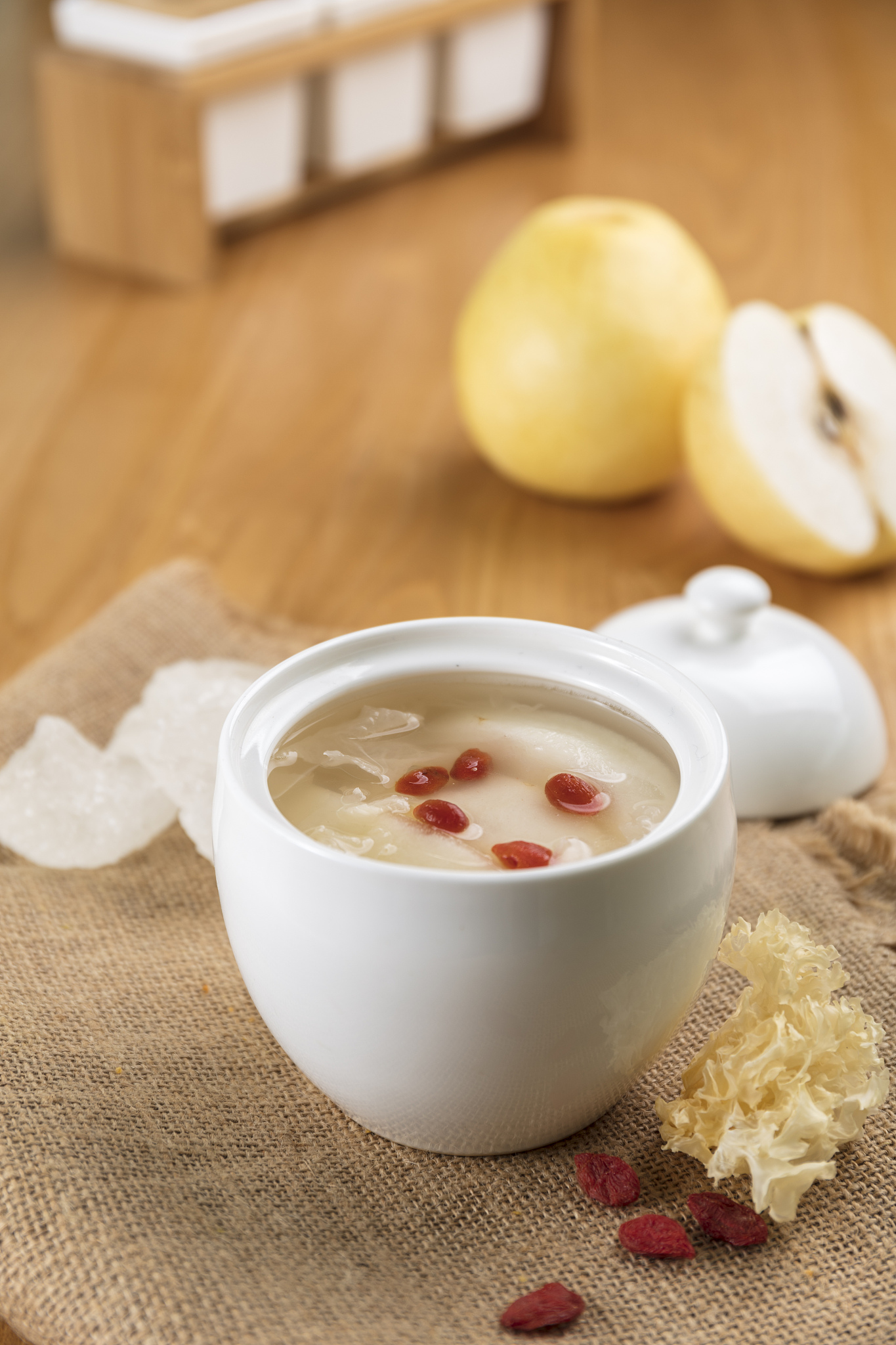 梨可以煮粥吗 煮粥放梨好吗