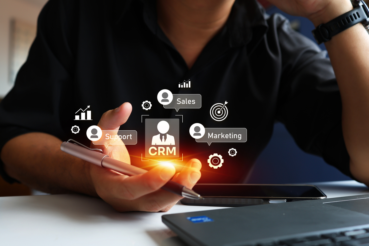 当前人机交互中存在的问题给出解决的思路