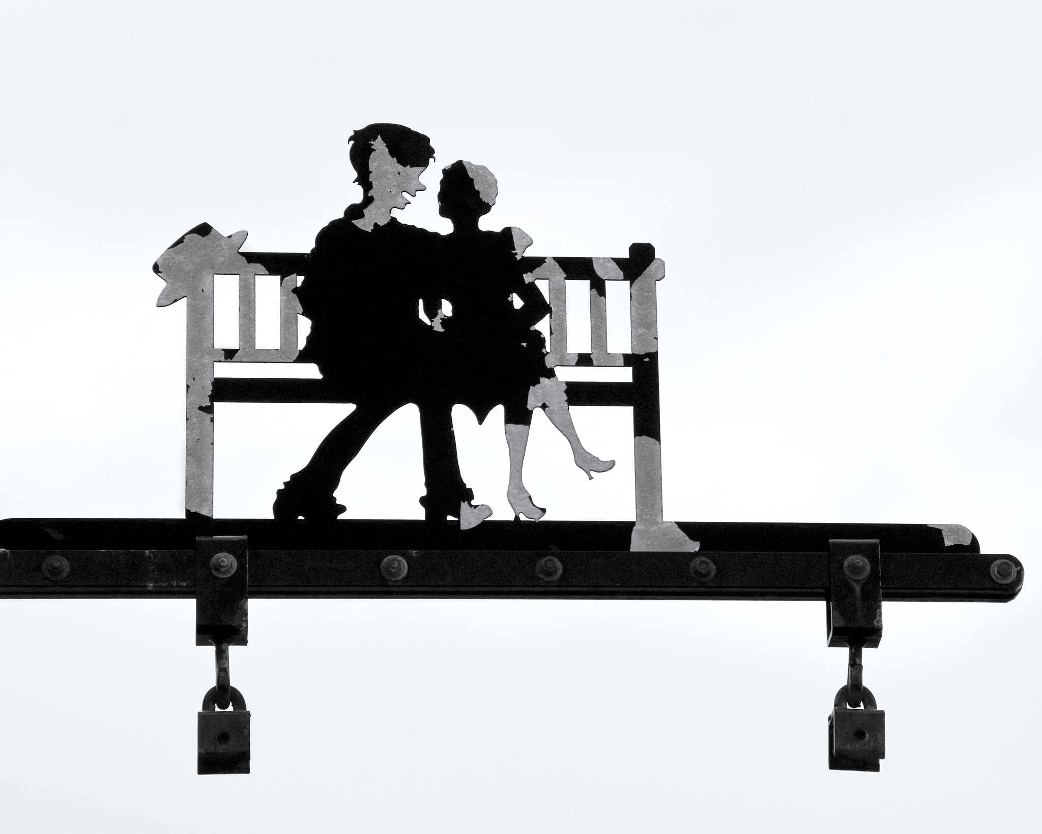 可调节固定部设计，适配不同体型患者