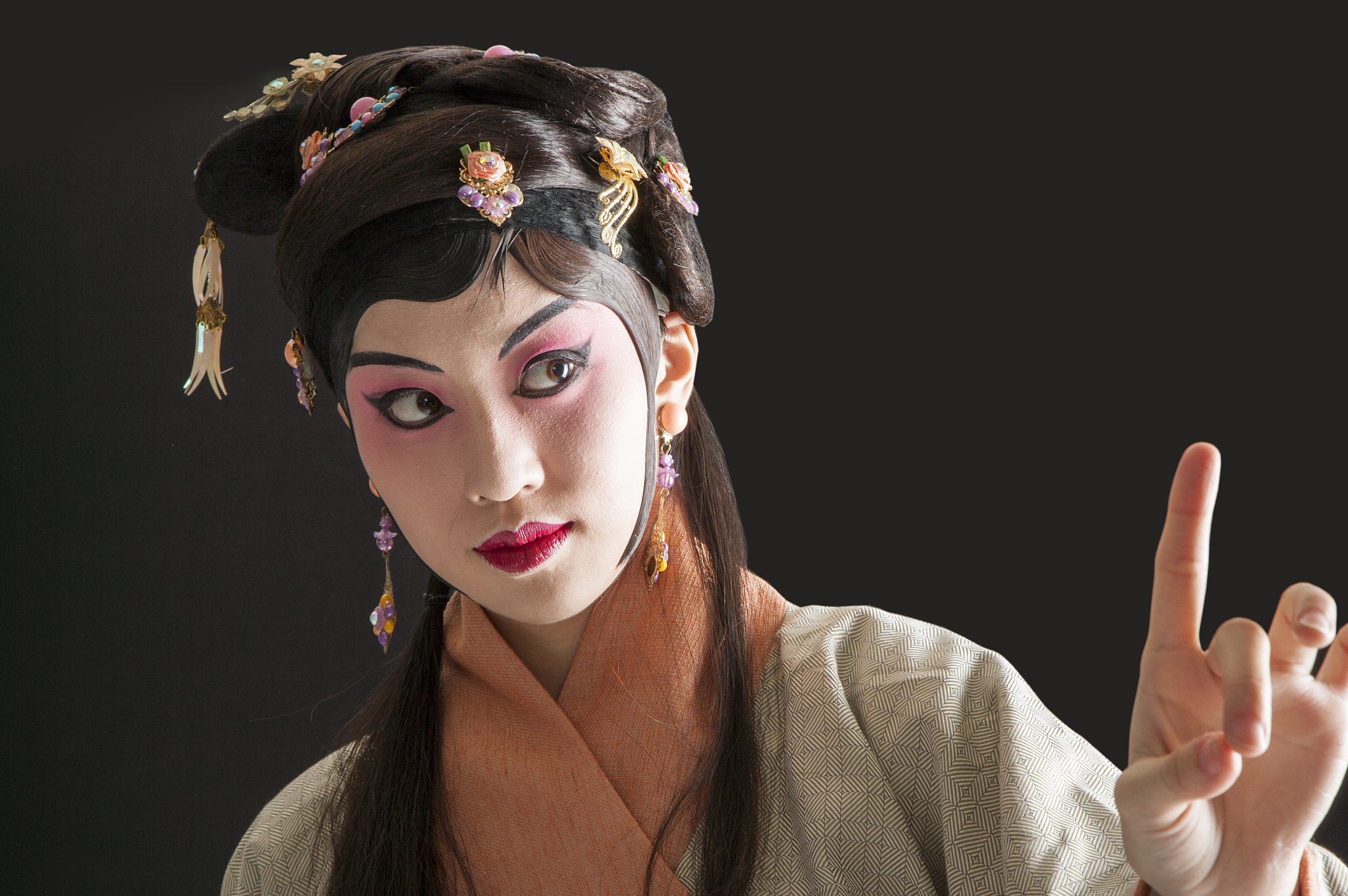 女丑是什么意思_词语女丑的意思