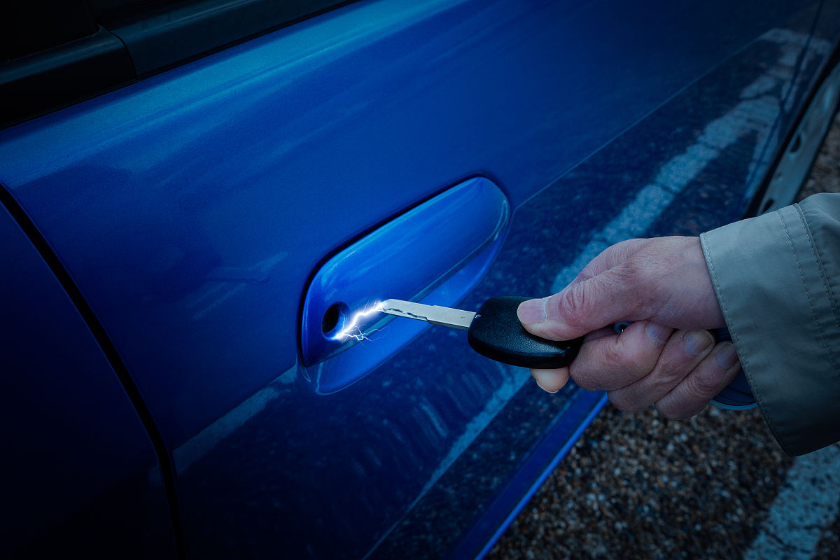 货车和小车静电带区别是什么