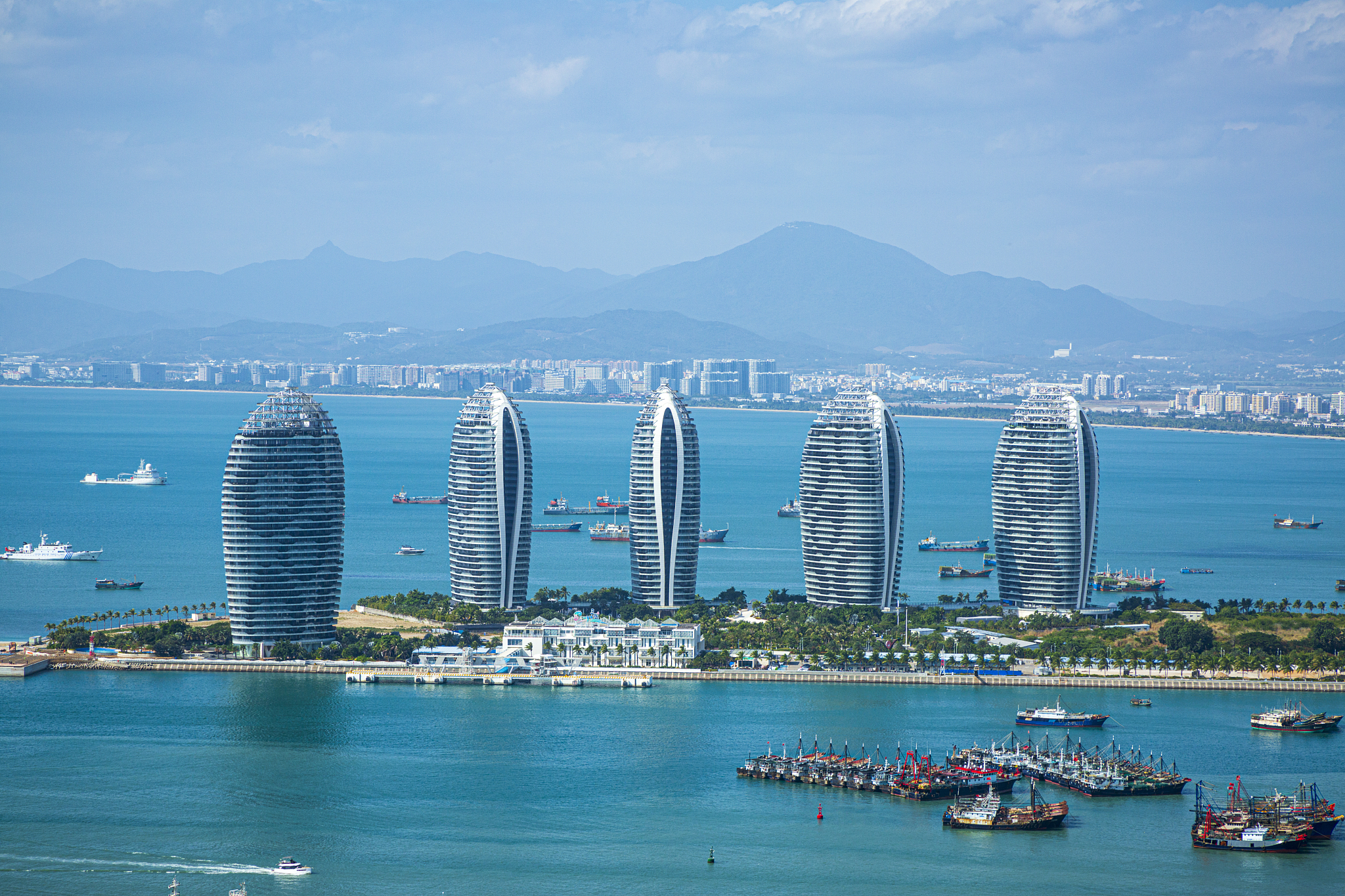 海南岛旅游投资十年回顾：规模扩大，方向多样化