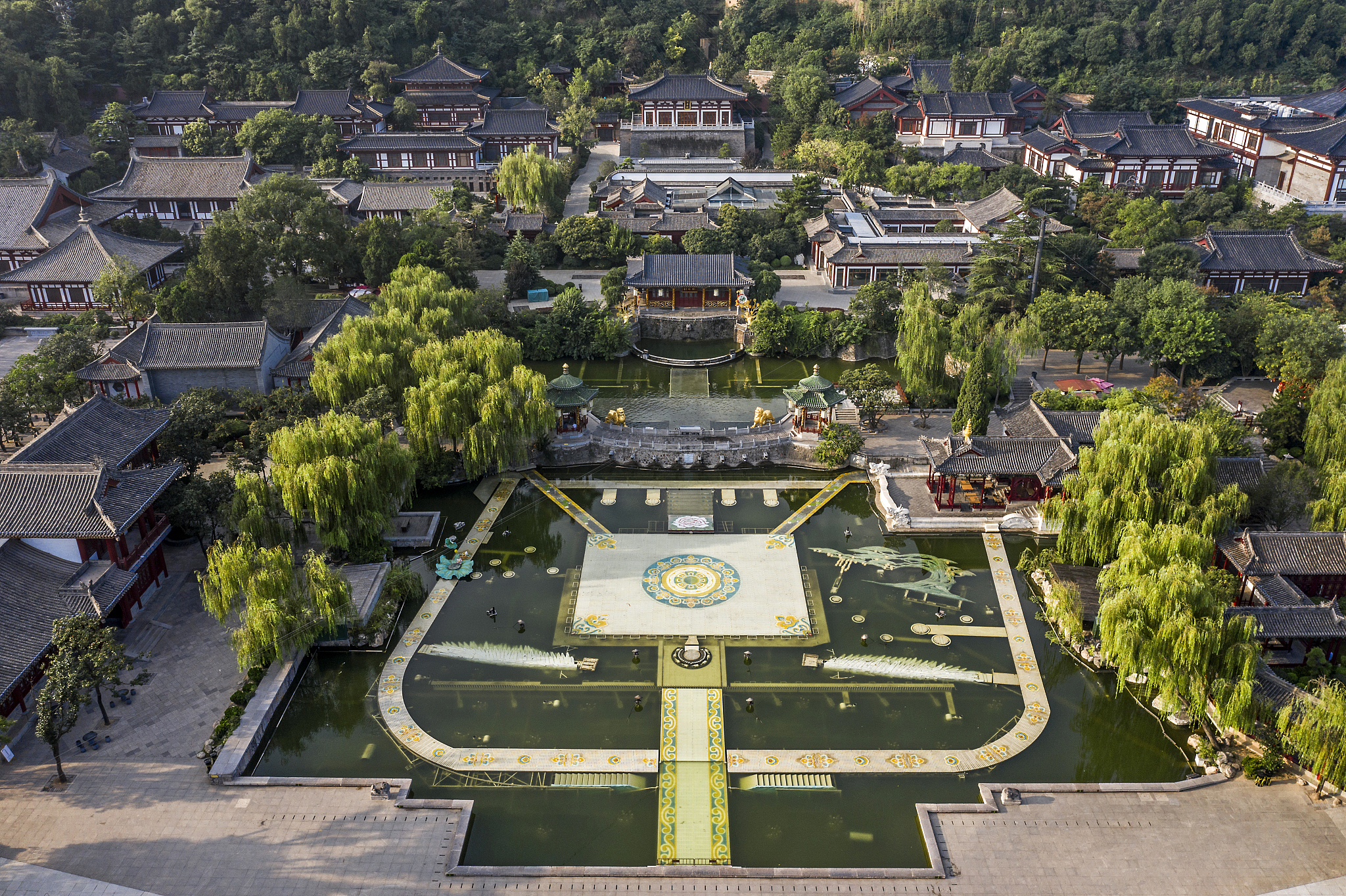 华清宫旅游攻略：景点推荐、游玩指南