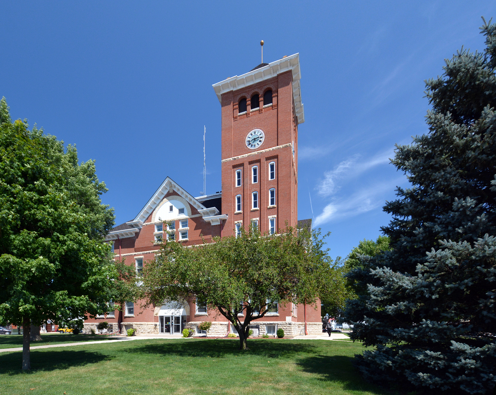 wright county courthouse 1/2