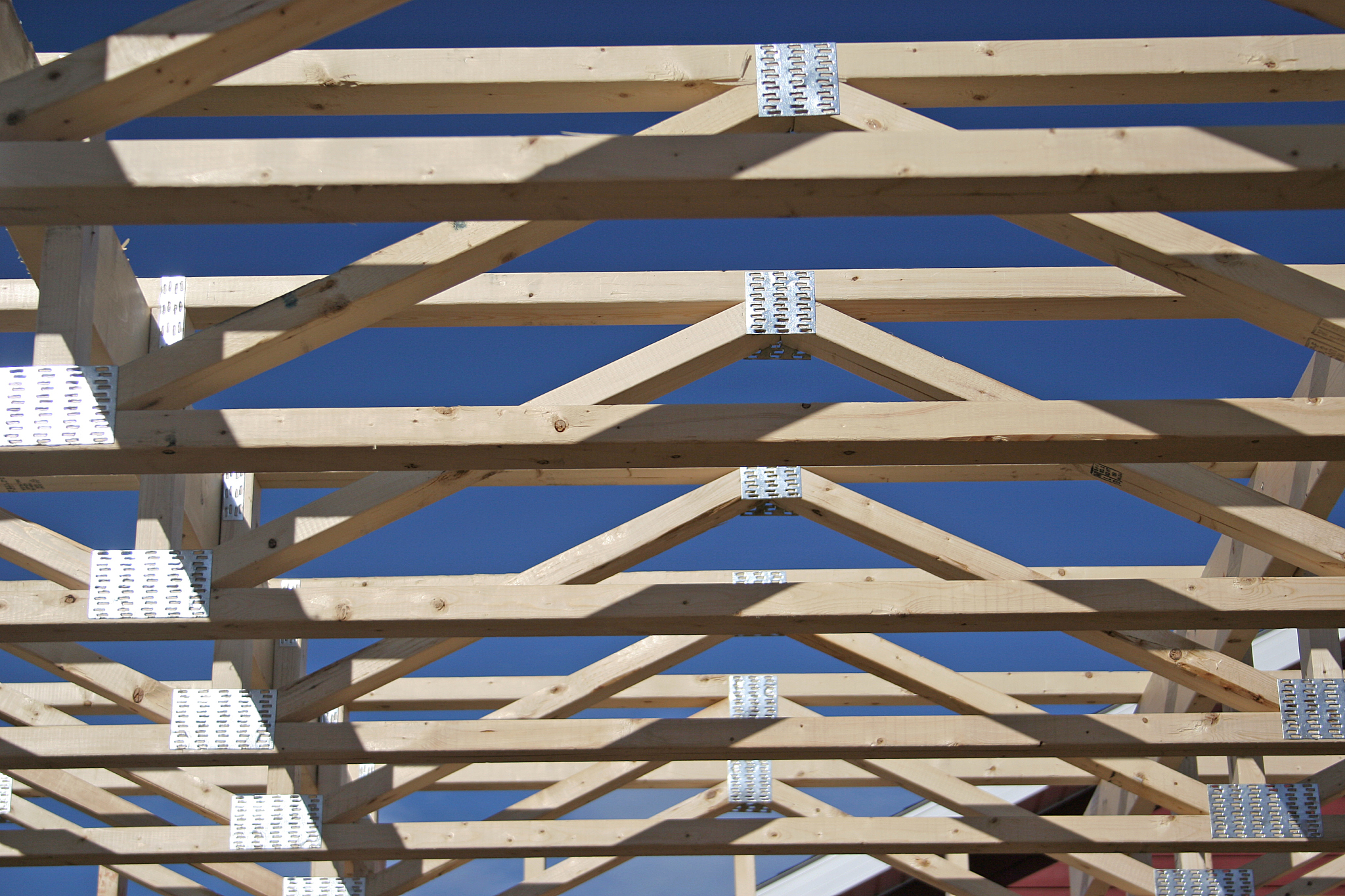 屋盖结构体系的分类各有何特点--4 简述园需古迹的作用帮我用200字详细描述