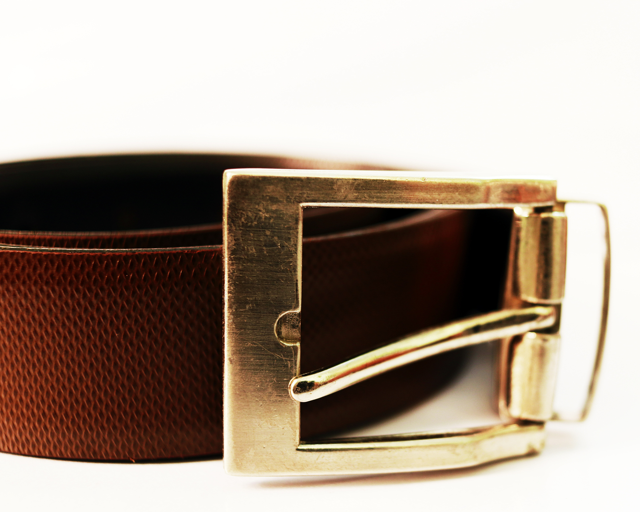 腰带长度怎么选？根据腰围，拒绝错误尺寸！