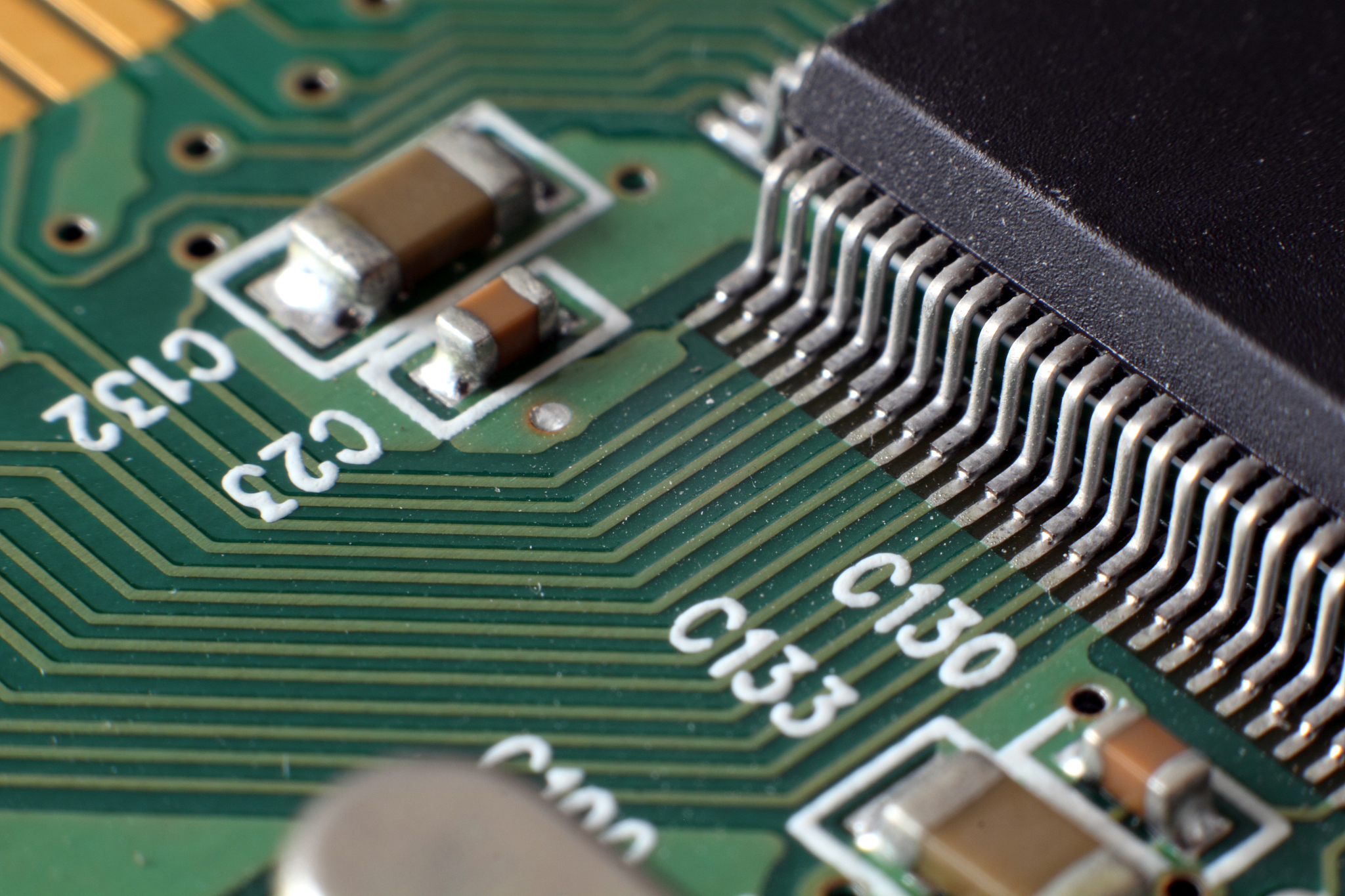 计算机处理水平的决定因素的硬件水平