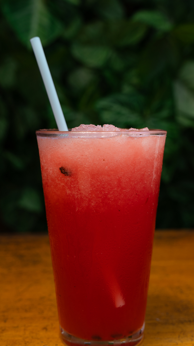 西瓜酒：夏日解暑必备，清爽香甜，简单易做！