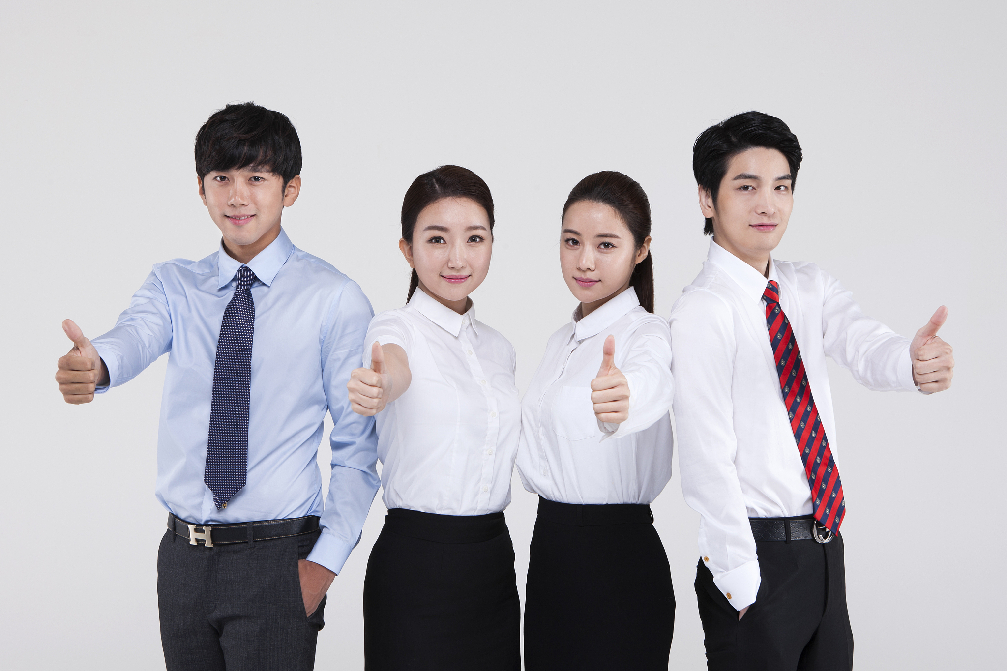 严抓形象纪律树立