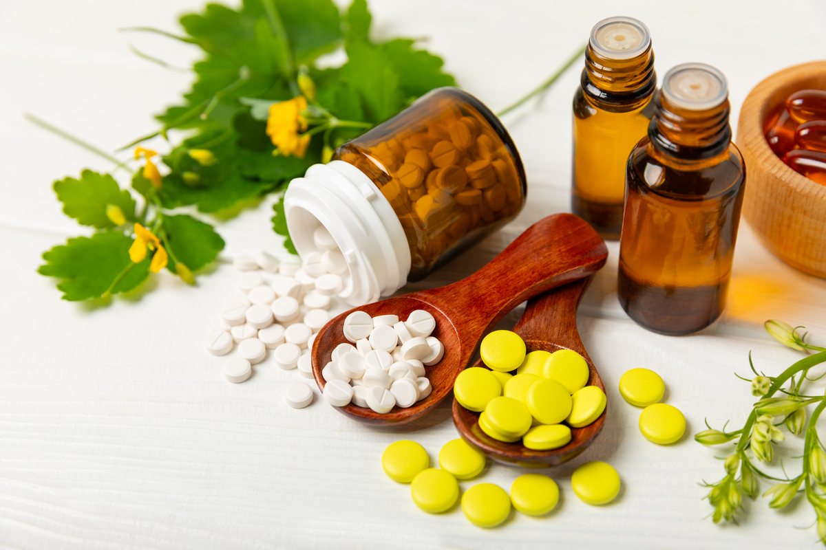 帮我写一条广告关于保健品的