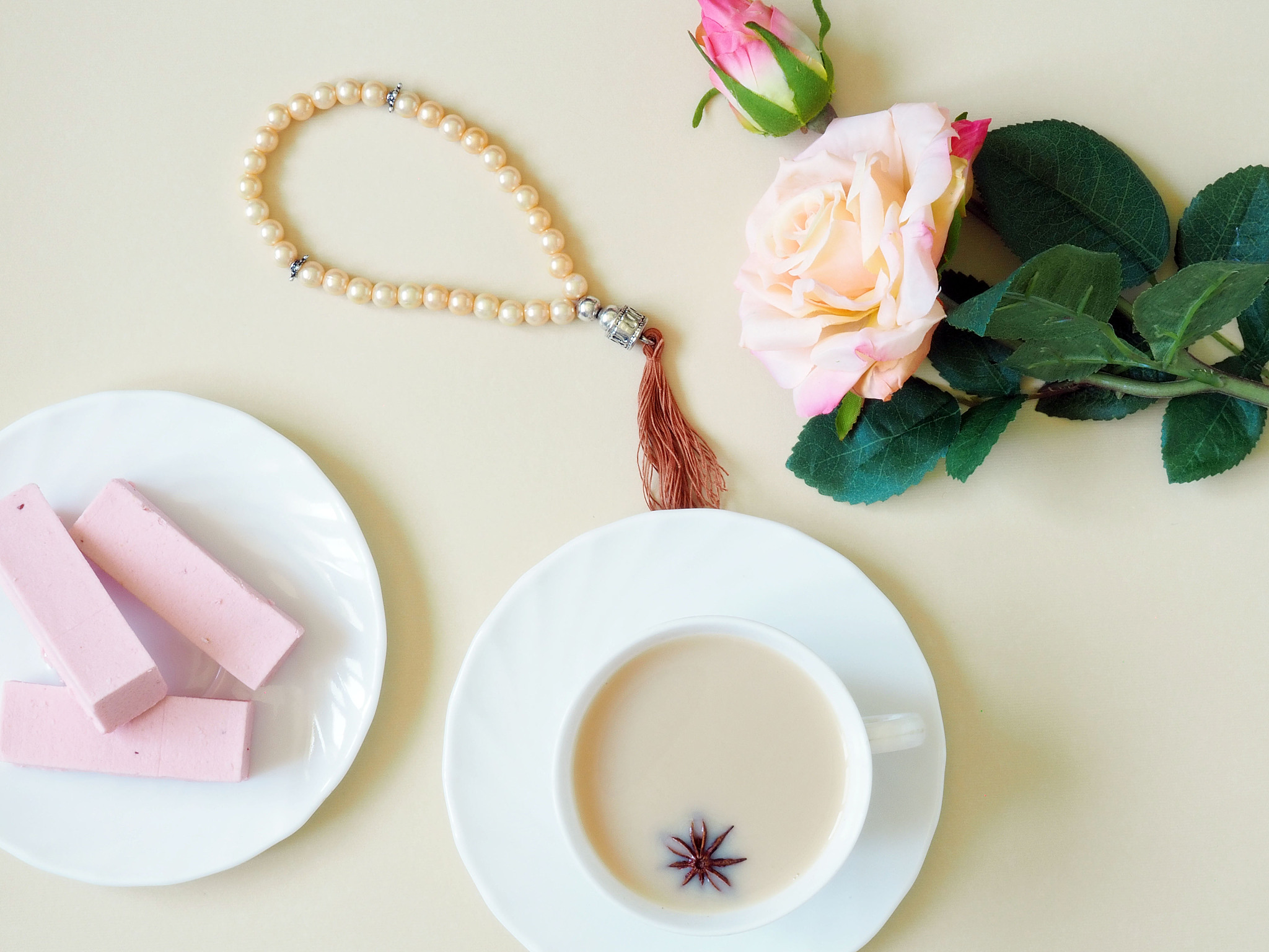 4 件套陶瓷花朵咖啡勺 - 甜蜜糖果色少女心