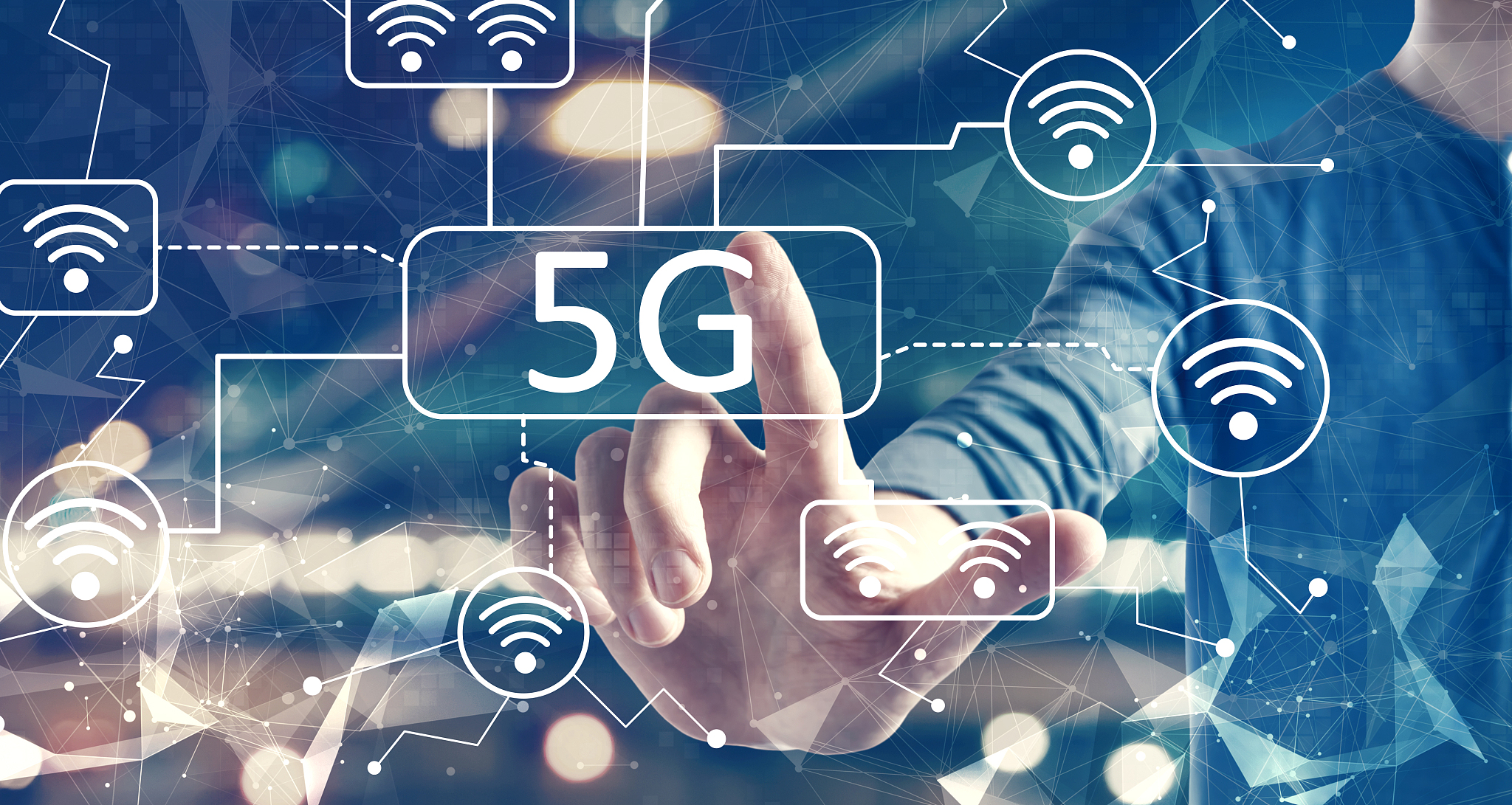 5g network with a man on city background