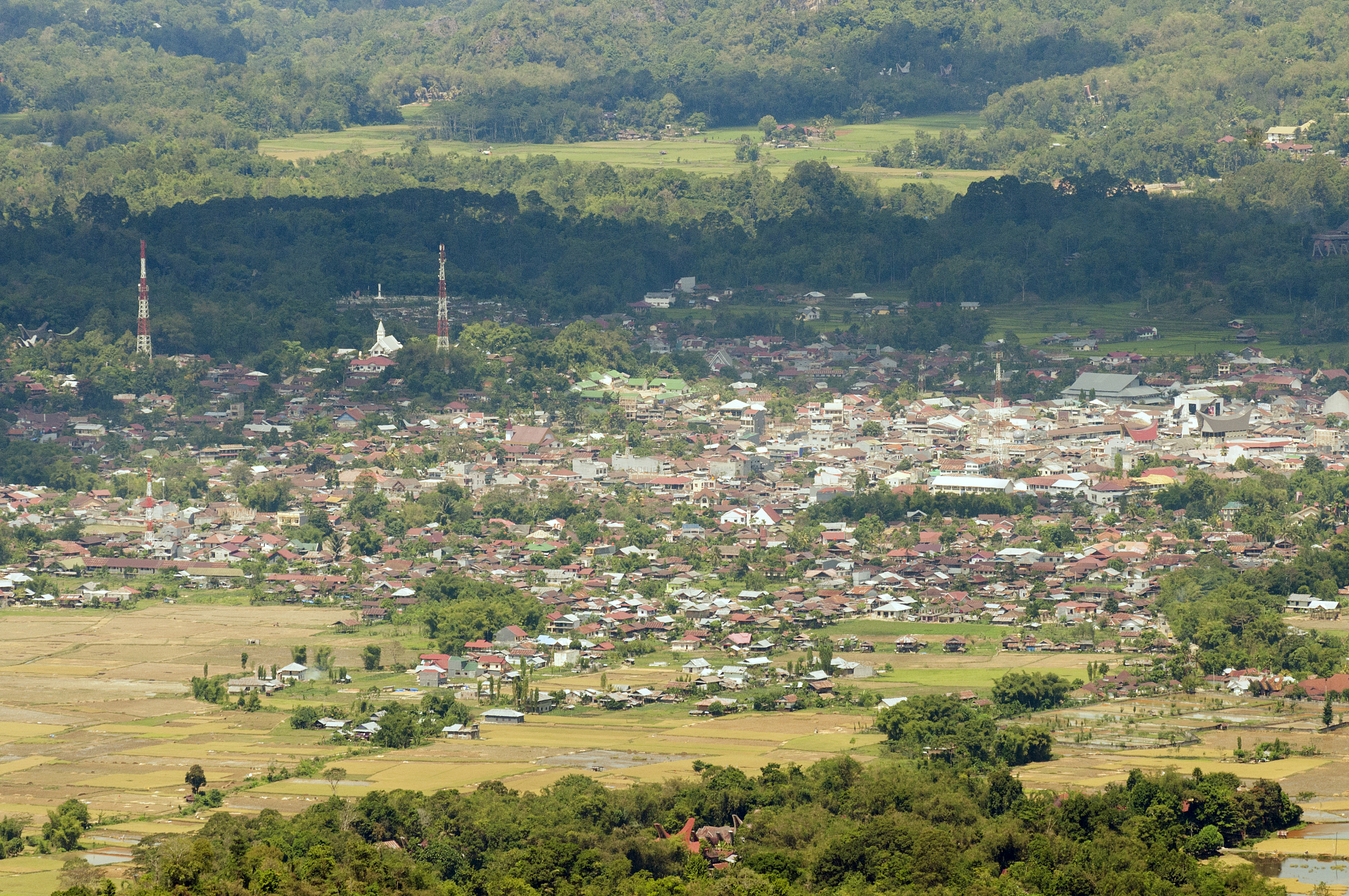 rantepao, town from above