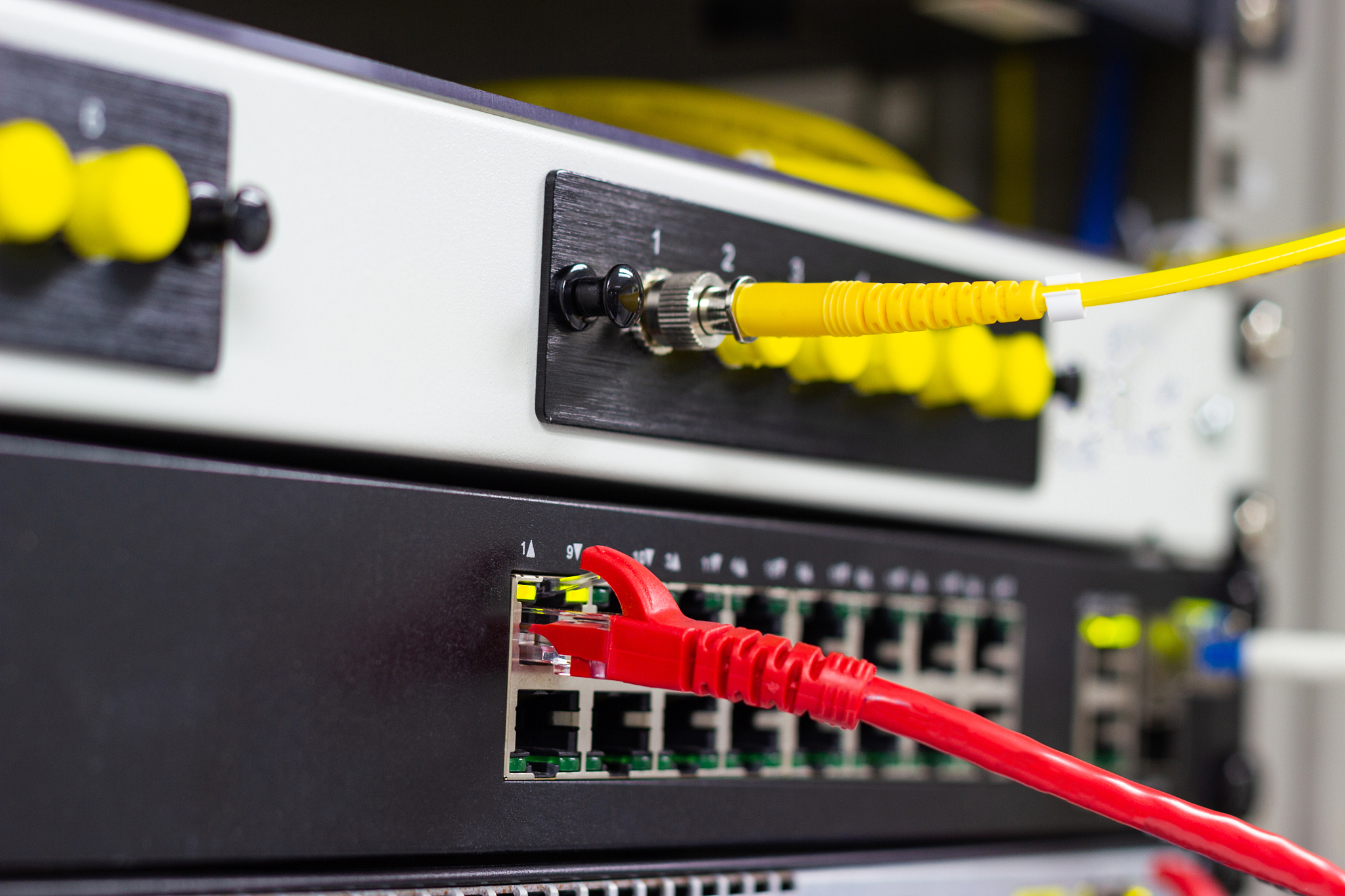 新房预埋网线用什么类型？Cat5e和Cat6哪个好？