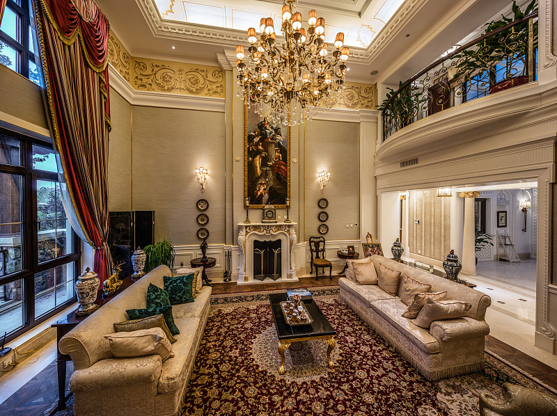 家具增添豪华客厅感觉 标语