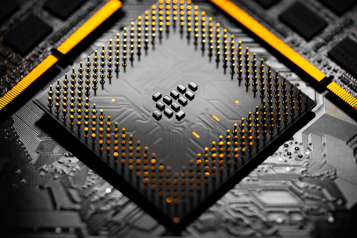 PLC的基本结构详解：CPU、存储器、输入输出模块等